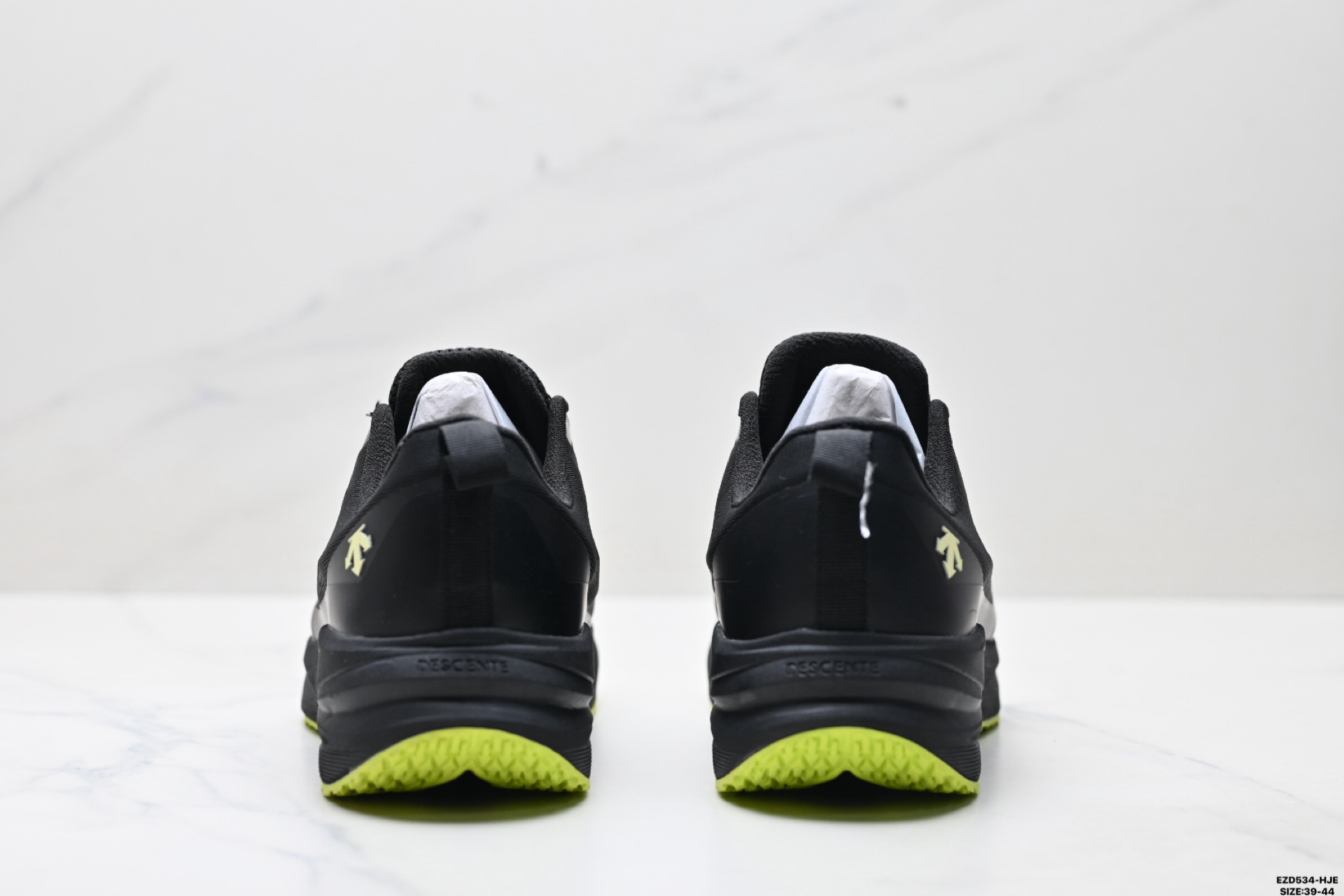 380 纯原迪桑特DESCENTE LAVITATE WIRE 3.0 舒适百搭防滑耐磨 低帮 休闲跑步鞋 D5231RRN09-Chinese UA Cheap High Quatity Brand Clothes Bags handbags Sneakers wholesale wholesaler seller from China Factory suppliers Fashion Clothing Shoes best Quality Beautiful Price 380 纯原迪桑特DESCENTE LAVITATE WIRE 3.0 舒适百搭防滑耐磨 低帮 休闲跑步鞋 D5231RRN09