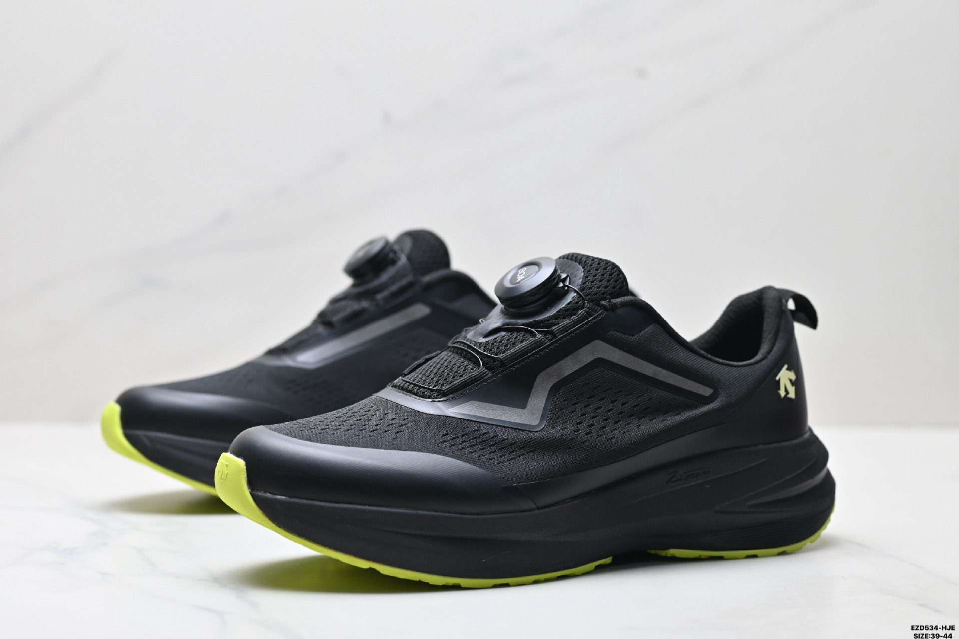 380 纯原迪桑特DESCENTE LAVITATE WIRE 3.0 舒适百搭防滑耐磨 低帮 休闲跑步鞋 D5231RRN09-Chinese UA Cheap High Quatity Brand Clothes Bags handbags Sneakers wholesale wholesaler seller from China Factory suppliers Fashion Clothing Shoes best Quality Beautiful Price 380 纯原迪桑特DESCENTE LAVITATE WIRE 3.0 舒适百搭防滑耐磨 低帮 休闲跑步鞋 D5231RRN09