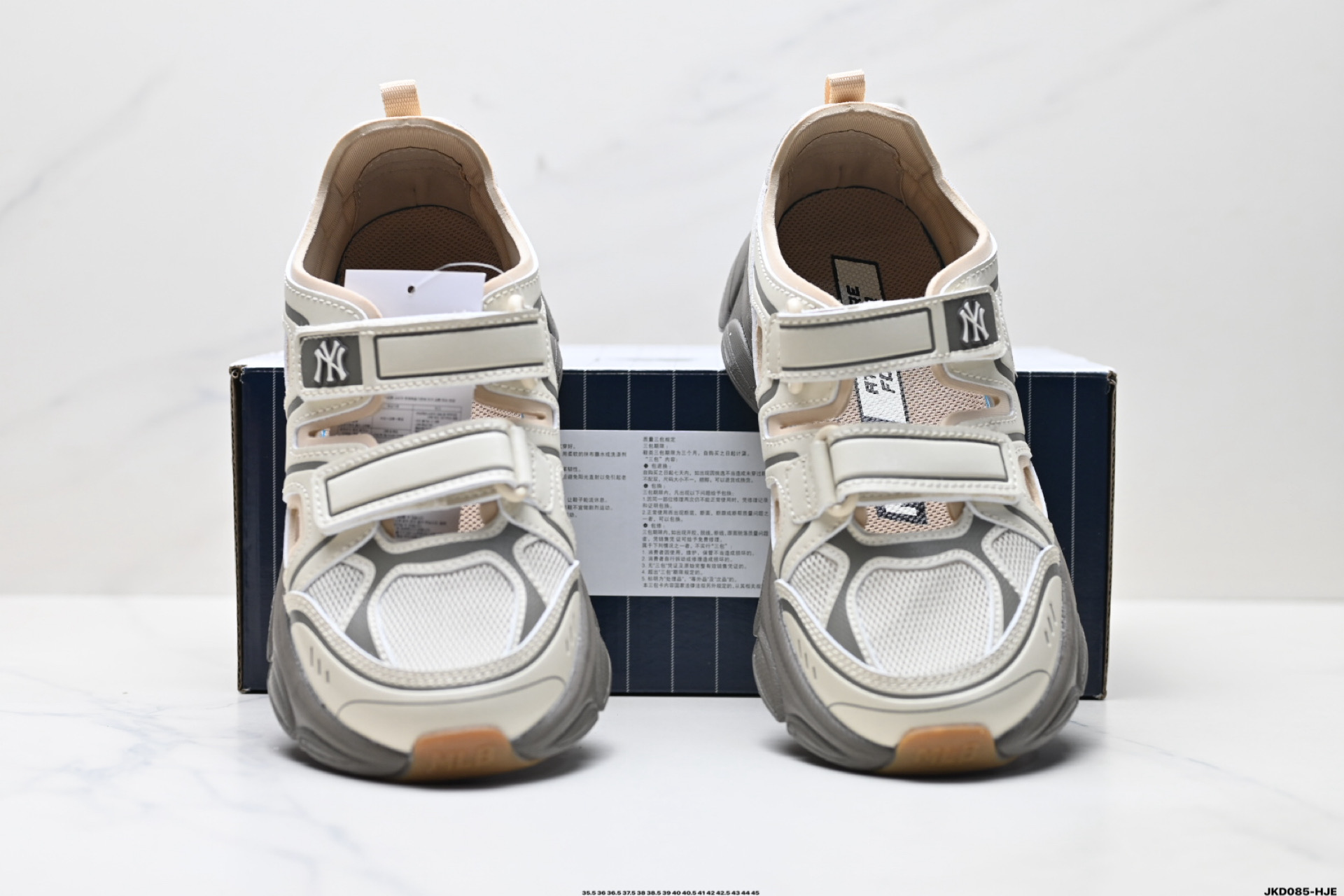 170 MLB Winner Chunky Mask 百搭舒适休闲潮流运动厚底增高防滑耐磨 低帮凉鞋 3ASDACE53-Chinese UA Cheap High Quatity Brand Clothes Bags handbags Sneakers wholesale wholesaler seller from China Factory suppliers Fashion Clothing Shoes best Quality Beautiful Price 170 MLB Winner Chunky Mask 百搭舒适休闲潮流运动厚底增高防滑耐磨 低帮凉鞋 3ASDACE53