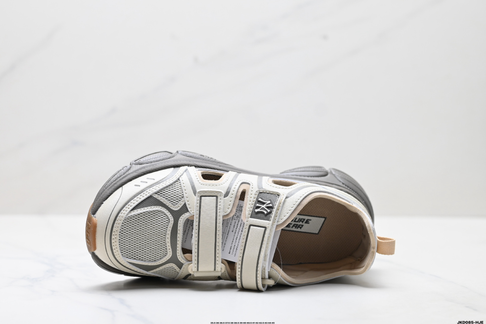 170 MLB Winner Chunky Mask 百搭舒适休闲潮流运动厚底增高防滑耐磨 低帮凉鞋 3ASDACE53-Chinese UA Cheap High Quatity Brand Clothes Bags handbags Sneakers wholesale wholesaler seller from China Factory suppliers Fashion Clothing Shoes best Quality Beautiful Price 170 MLB Winner Chunky Mask 百搭舒适休闲潮流运动厚底增高防滑耐磨 低帮凉鞋 3ASDACE53