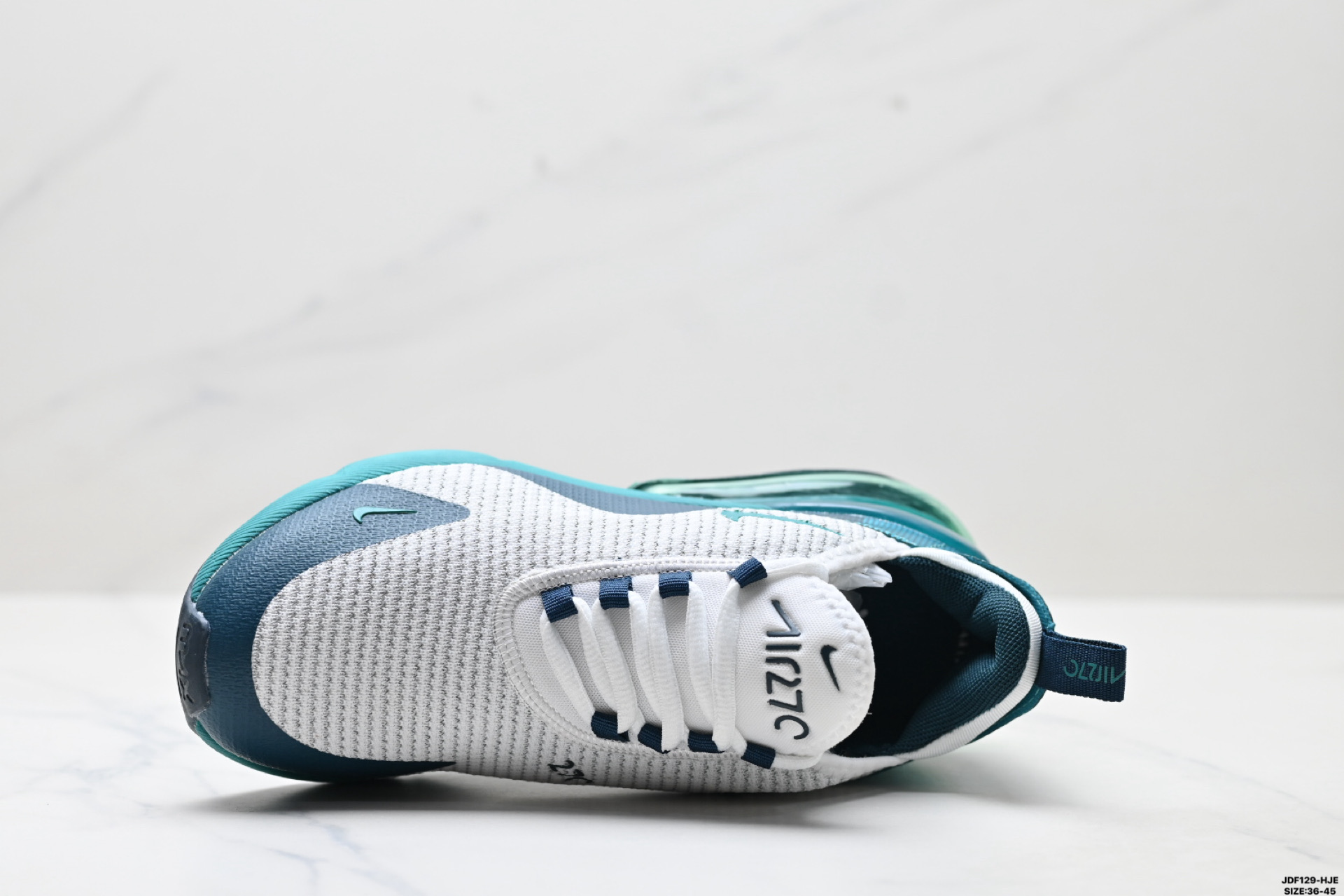 Nike Air Max 270 Zapatillas de Running con Amortiguación Air Visible 3 i1752337445147 7811 0 1