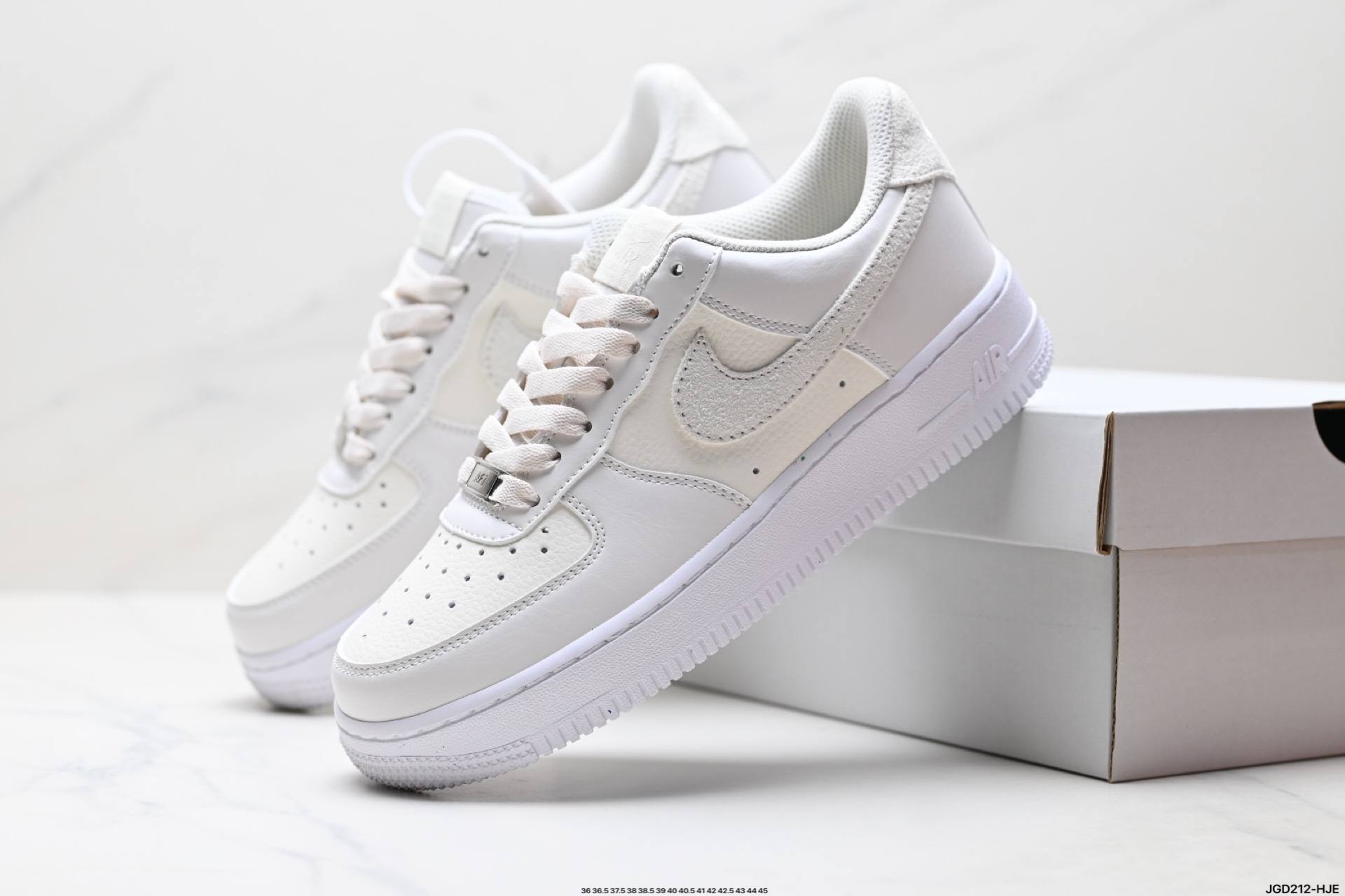 Nike Air Force 1 '07 Verde Oliva y Blanco para Hombre y Mujer 3 i1752337532049 5056 0 1
