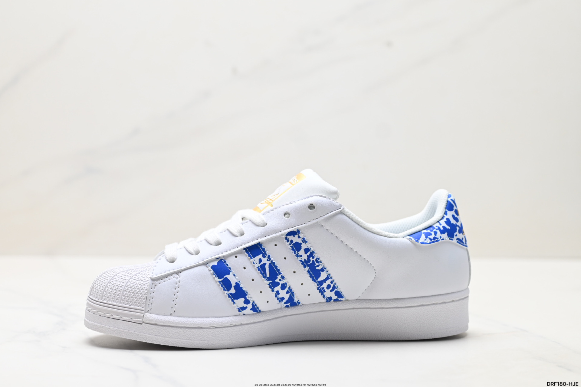 Adidas Originals Superstar Sail: Zapatillas Clásicas con Estilo Moderno 4 i1752337659267 1477 0 2