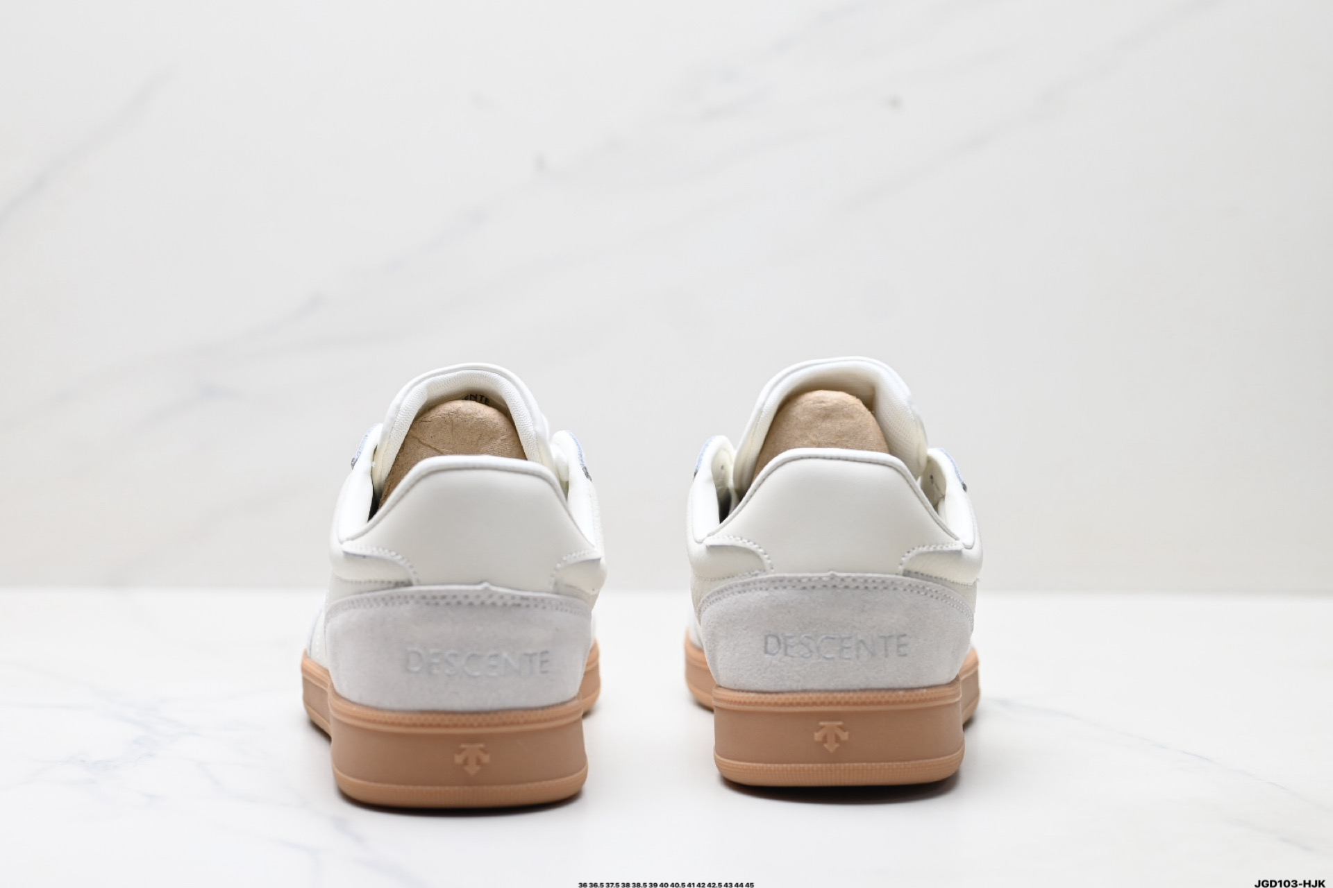 190 迪桑特DESCENTE CHRON COURT SB 复古轻质 耐磨低帮 生活休闲鞋 D5291LSN53-Chinese UA Cheap High Quatity Brand Clothes Bags handbags Sneakers wholesale wholesaler seller from China Factory suppliers Fashion Clothing Shoes best Quality Beautiful Price 190 迪桑特DESCENTE CHRON COURT SB 复古轻质 耐磨低帮 生活休闲鞋 D5291LSN53