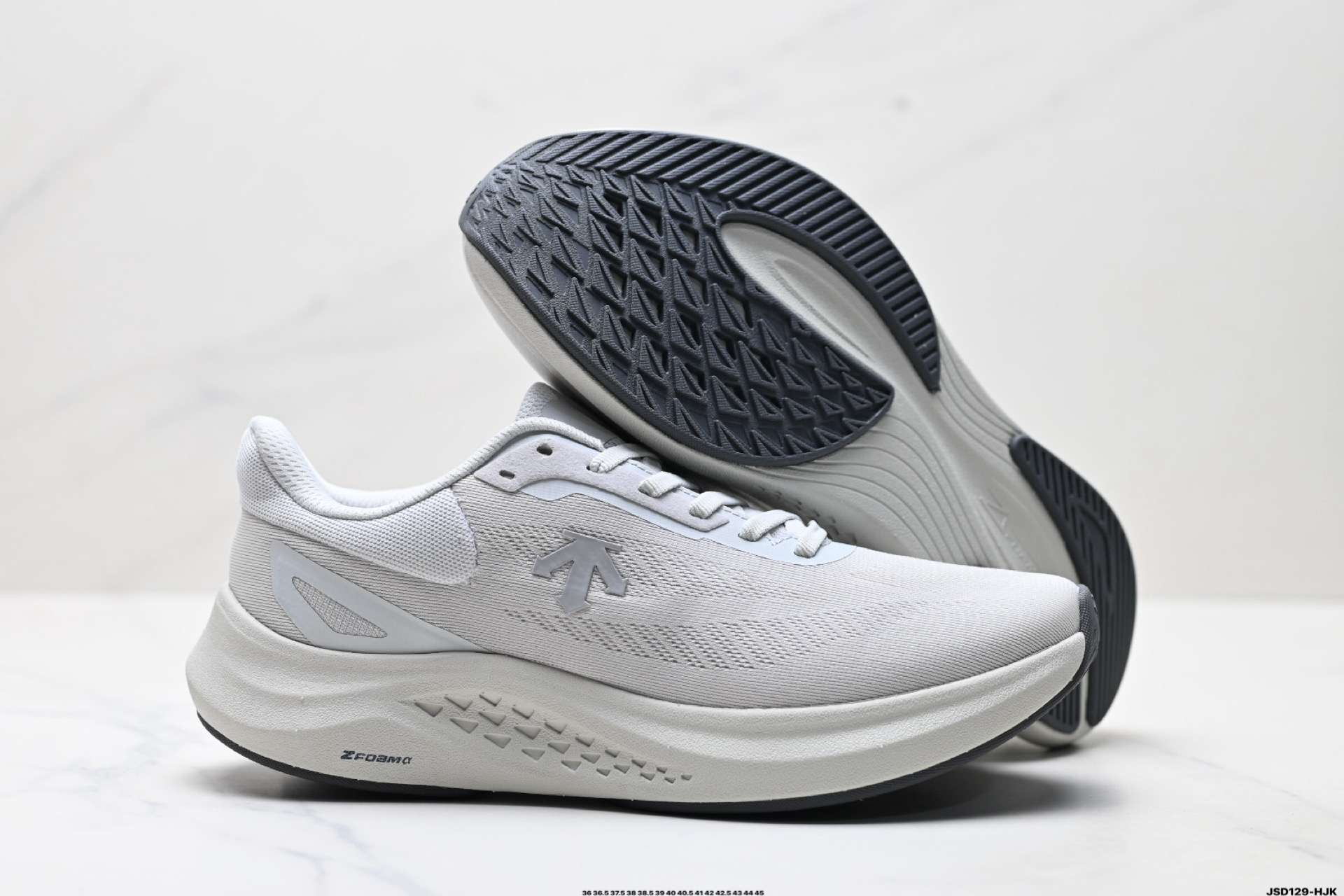 210 迪桑特DESCENTE RUN STEP 舒适百搭减震耐磨轻便 低帮 休闲训练长跑城市通勤跑步鞋 SQ113RRN14-Chinese UA Cheap High Quatity Brand Clothes Bags handbags Sneakers wholesale wholesaler seller from China Factory suppliers Fashion Clothing Shoes best Quality Beautiful Price 210 迪桑特DESCENTE RUN STEP 舒适百搭减震耐磨轻便 低帮 休闲训练长跑城市通勤跑步鞋 SQ113RRN14