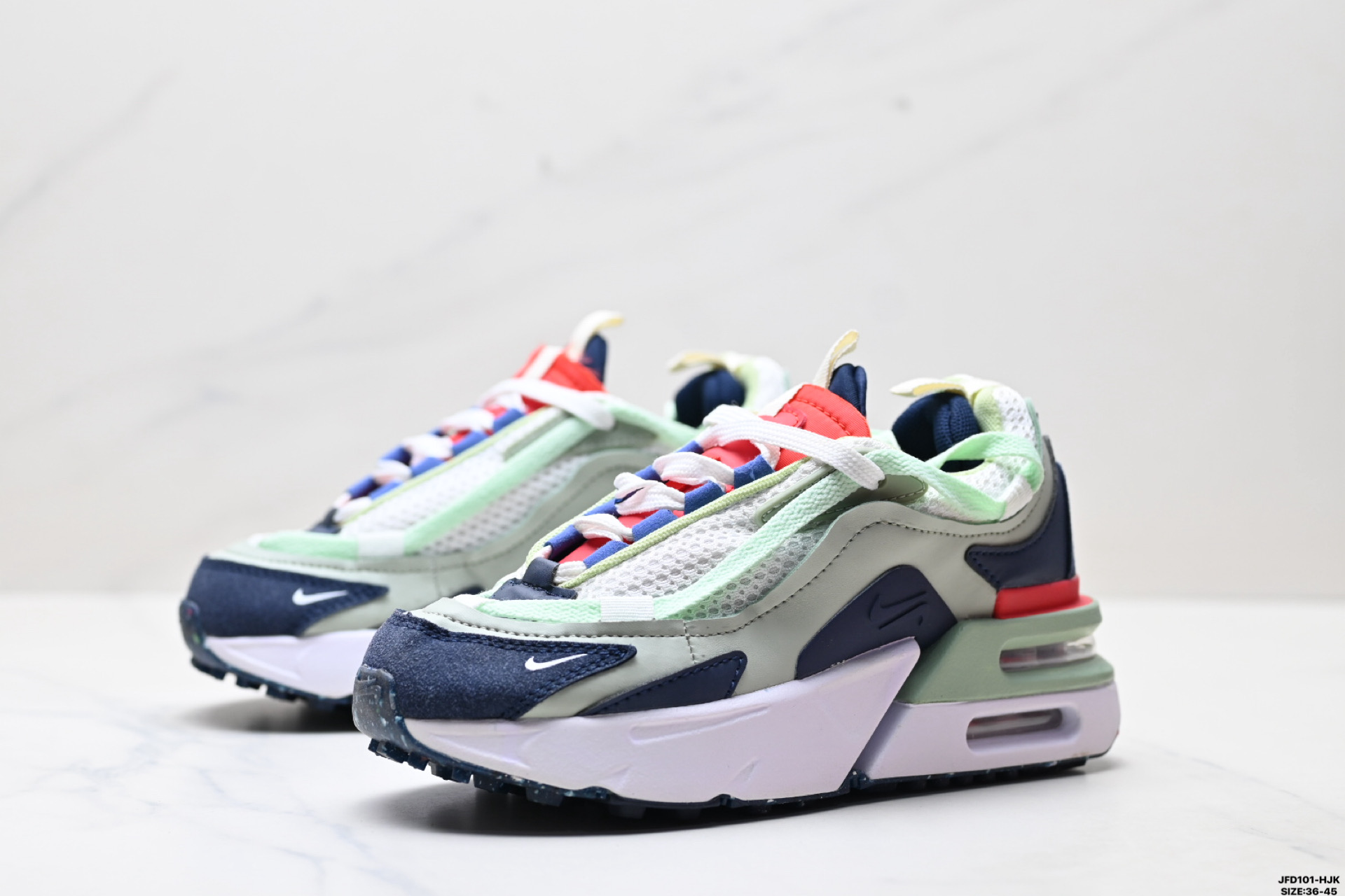 💰170
公司级✅Nike Air Max Furyosa 耐克 气垫舒适缓震跑步鞋
采用全新版型设计融入鞋款缤纷美学的同时不失当今Nike鞋款的出众舒适度 其柔软质感鞋口结合加衬鞋舌 为双足带来全天候的舒适支撑体验 后跟则搭载了偏移式层叠AirMax缓震配置 塑就轻松脚感 此外 另有双重系带系统加持
货号:CZ4149-200
尺码:36-45
ID:JED101-HJK