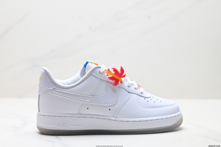 Nike Air Force 1 '07 LX: Classic Comfort & Style - Perfect Fit for You! 1 Nike Air Force 1 ’07 LX: Classic Comfort & Style – Perfect Fit for You!