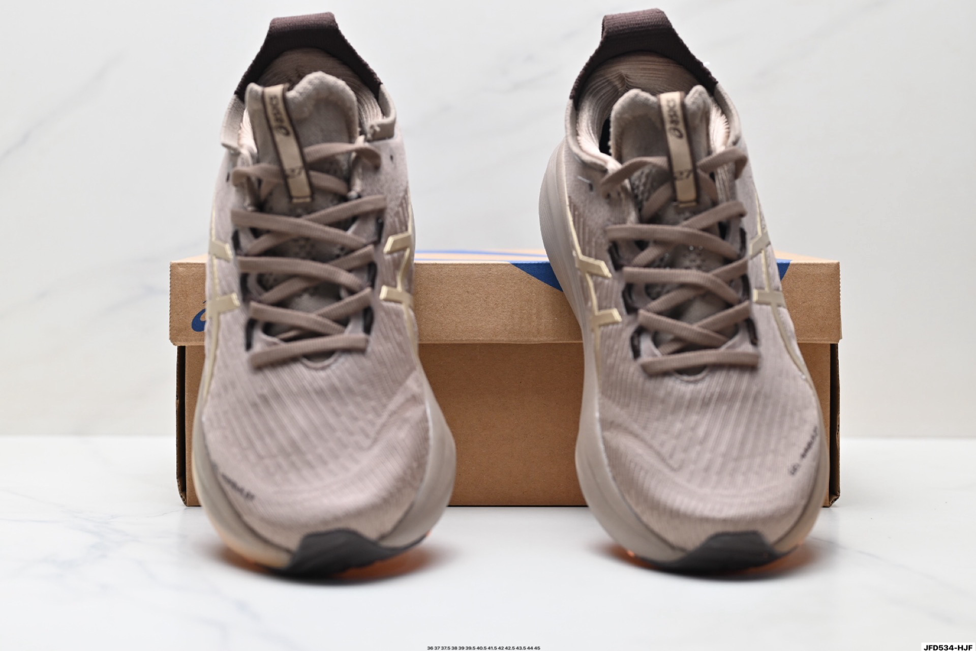 Asics Gel-Nimbus 27 舒适防滑耐磨低帮休闲跑步鞋 1011B956-001-莆田鞋,莆田鞋货源,高仿鞋,高仿鞋货源,安福档口,莆田高仿鞋,莆田鞋批发,高仿鞋批发,莆田高仿运动鞋,高仿运动鞋,莆田运动鞋 Asics Gel-Nimbus 27 舒适防滑耐磨低帮休闲跑步鞋 1011B956-001