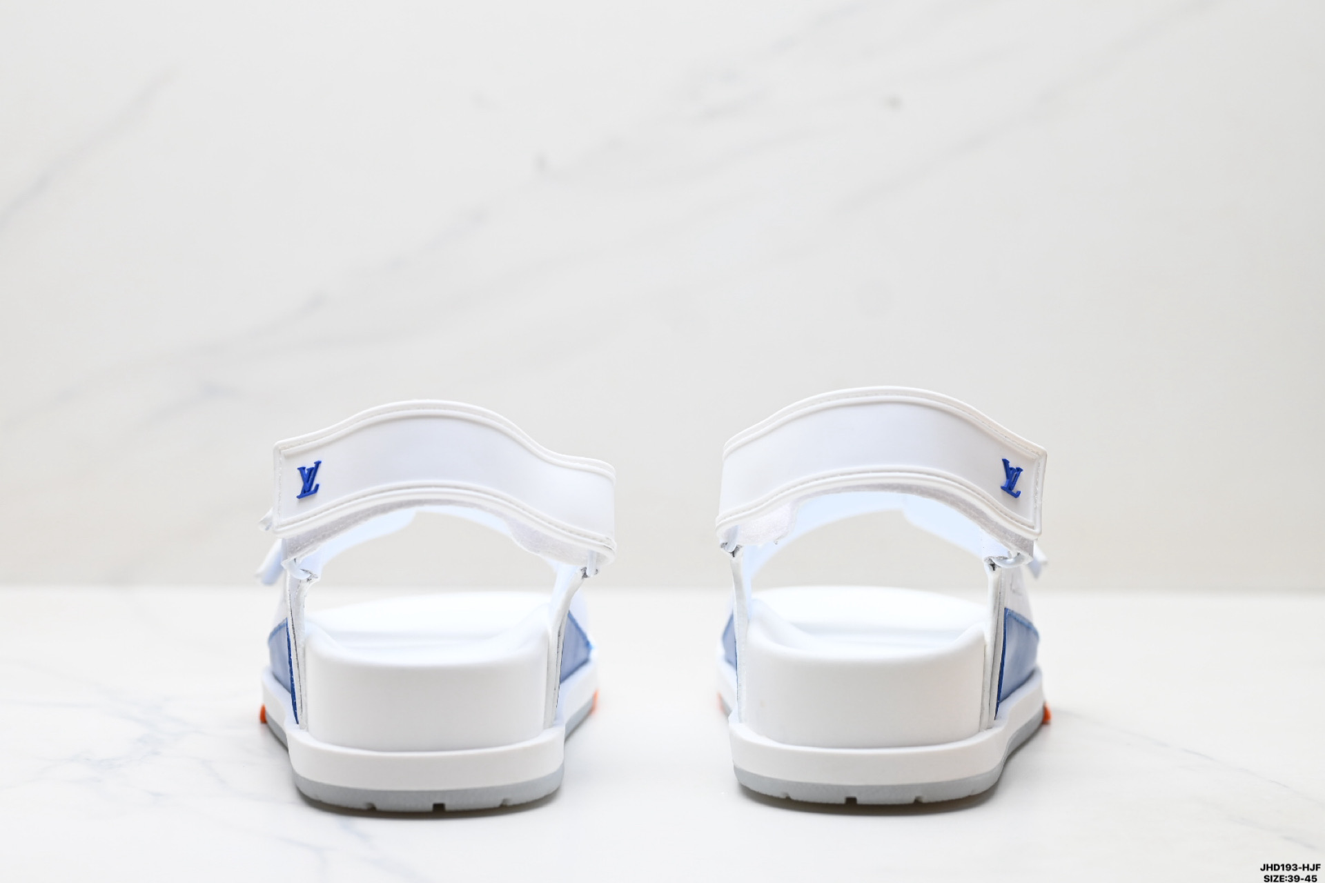 200 纯原Louis Vuitton Trainer 路易威登 舒适百搭 夏季厚底凉鞋 1A8ZLE-Chinese UA Cheap High Quatity Brand Clothes Bags handbags Sneakers wholesale wholesaler seller from China Factory suppliers Fashion Clothing Shoes best Quality Beautiful Price 200 纯原Louis Vuitton Trainer 路易威登 舒适百搭 夏季厚底凉鞋 1A8ZLE