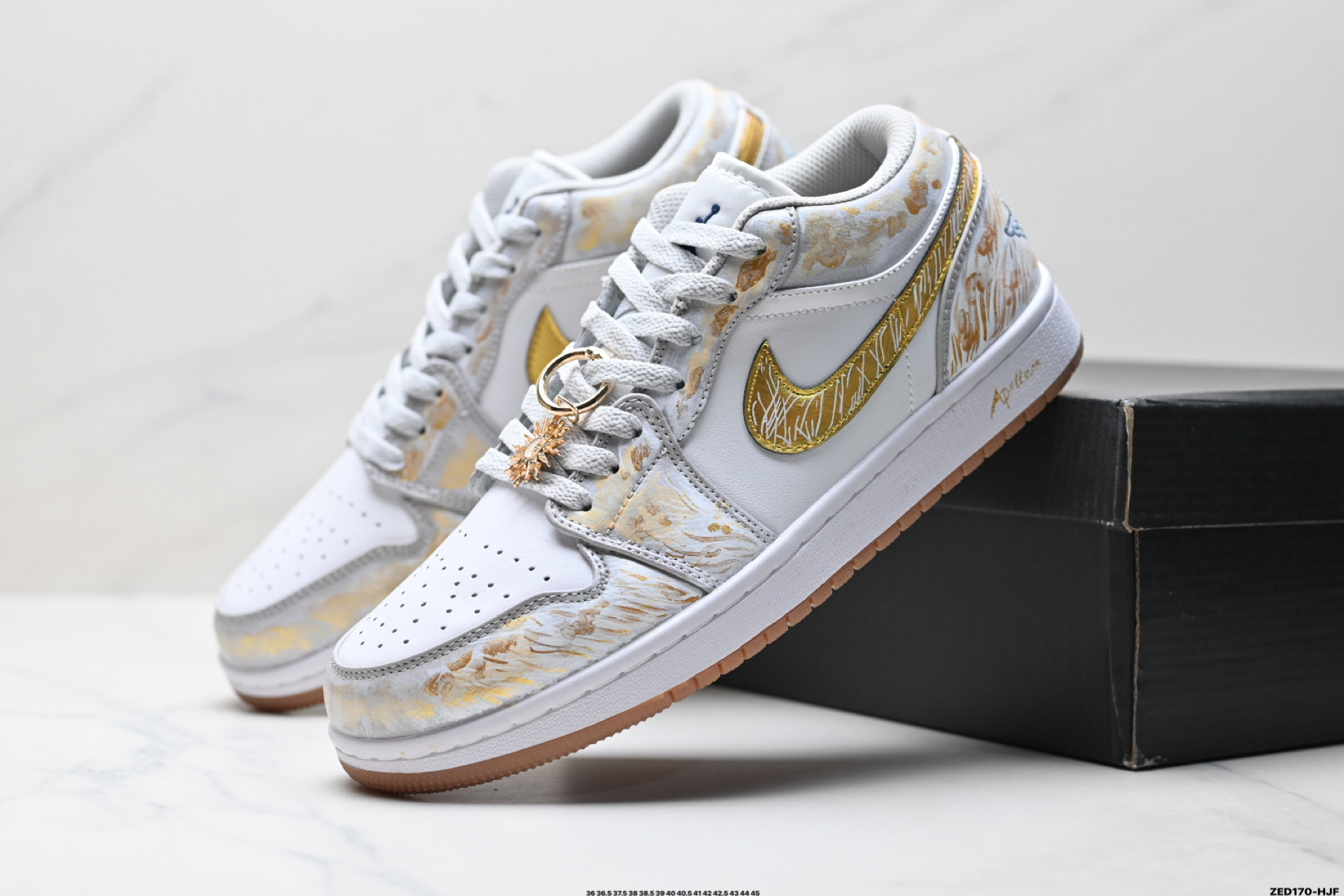 270 Nike Air Jordan 1 Low AJ1乔1低帮休闲板鞋 553558-146-Chinese UA Cheap High Quatity Brand Clothes Bags handbags Sneakers wholesale wholesaler seller from China Factory suppliers Fashion Clothing Shoes best Quality Beautiful Price 270 Nike Air Jordan 1 Low AJ1乔1低帮休闲板鞋 553558-146