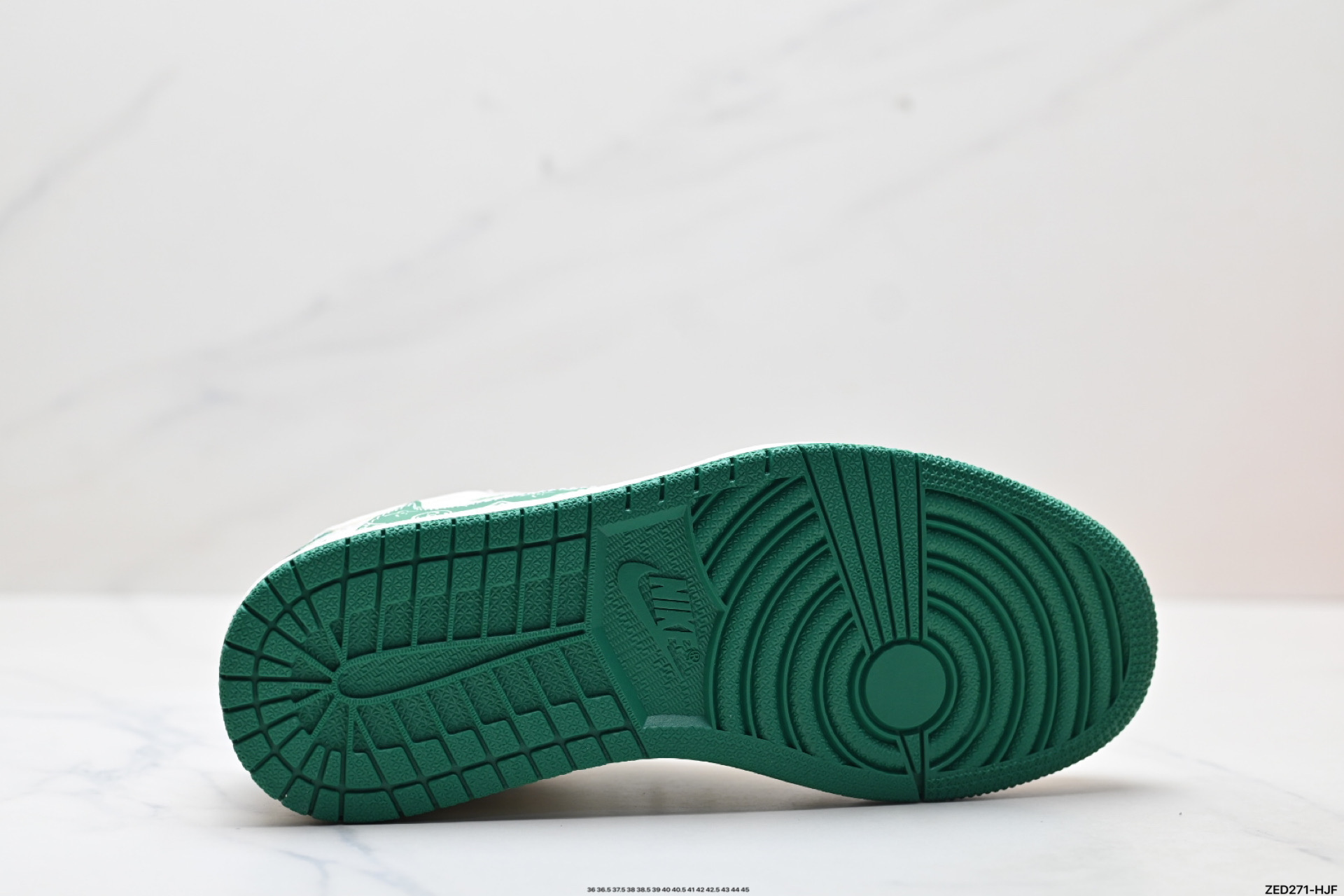 270 Nike Air Jordan 1 x Travis Scott AJ1倒勾 乔一倒钩 ‘DIY’定制 耐克 低帮文化篮球鞋 XS2025-064-Chinese UA Cheap High Quatity Brand Clothes Bags handbags Sneakers wholesale wholesaler seller from China Factory suppliers Fashion Clothing Shoes best Quality Beautiful Price 270 Nike Air Jordan 1 x Travis Scott AJ1倒勾 乔一倒钩 ‘DIY’定制 耐克 低帮文化篮球鞋 XS2025-064