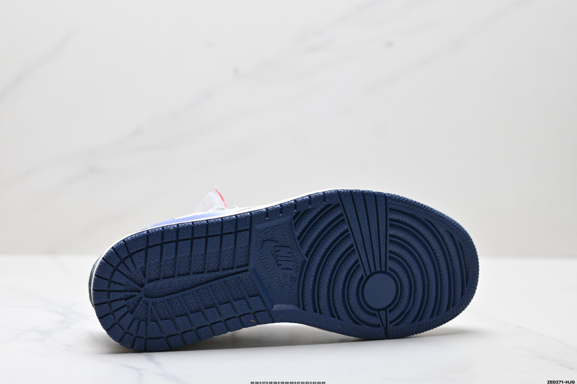 270 Nike Air Jordan 1 x Travis Scott AJ1倒勾 乔一倒钩 ‘DIY’定制 耐克 低帮文化篮球鞋 XQ1979-002-Chinese UA Cheap High Quatity Brand Clothes Bags handbags Sneakers wholesale wholesaler seller from China Factory suppliers Fashion Clothing Shoes best Quality Beautiful Price 270 Nike Air Jordan 1 x Travis Scott AJ1倒勾 乔一倒钩 ‘DIY’定制 耐克 低帮文化篮球鞋 XQ1979-002