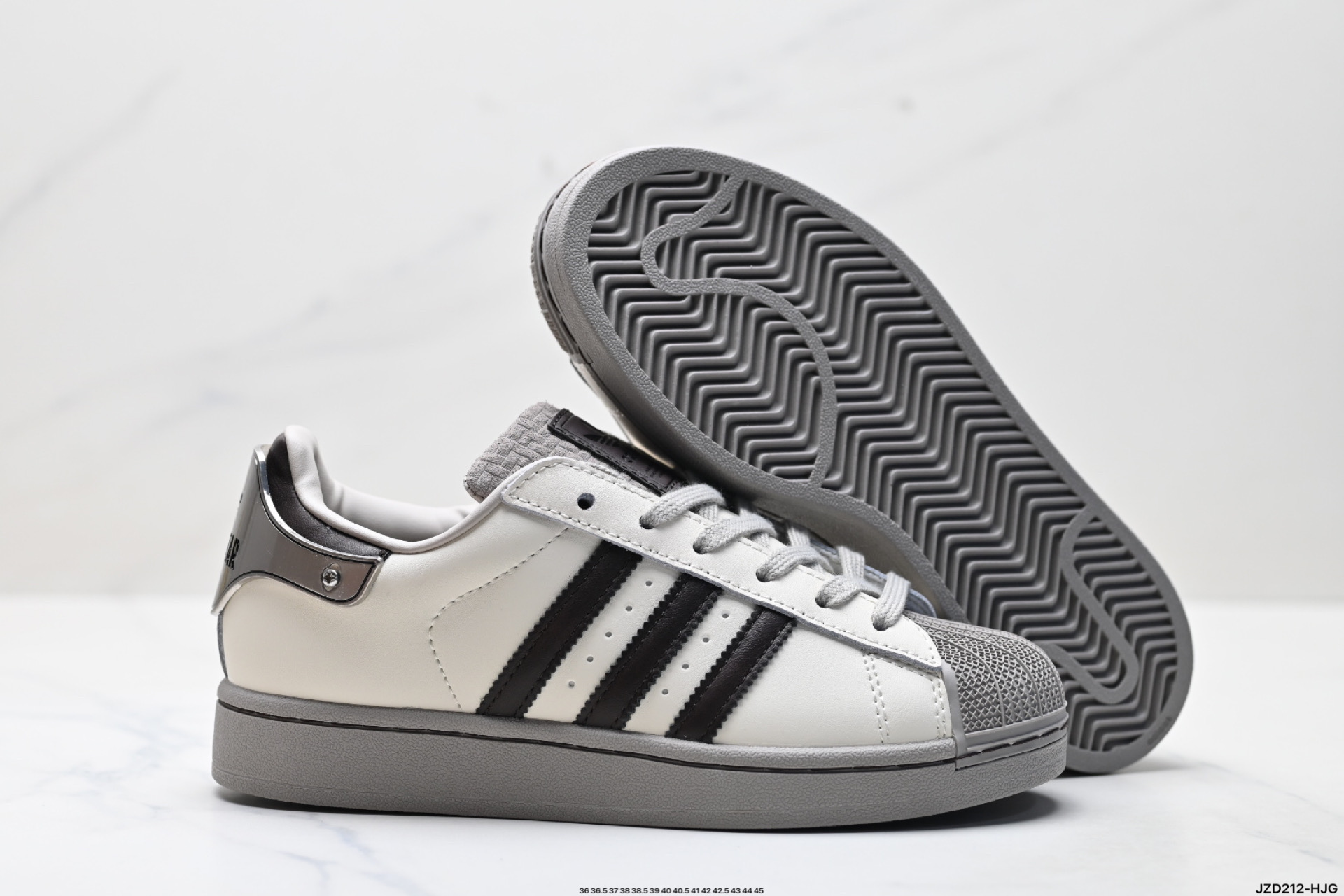 150 SUPERSTAR II经典贝壳头运动板鞋男女新款adidas阿迪达斯三叶草 adidas Superstar运动鞋 JQ6250-Chinese UA Cheap High Quatity Brand Clothes Bags handbags Sneakers wholesale wholesaler seller from China Factory suppliers Fashion Clothing Shoes best Quality Beautiful Price 150 SUPERSTAR II经典贝壳头运动板鞋男女新款adidas阿迪达斯三叶草 adidas Superstar运动鞋 JQ6250