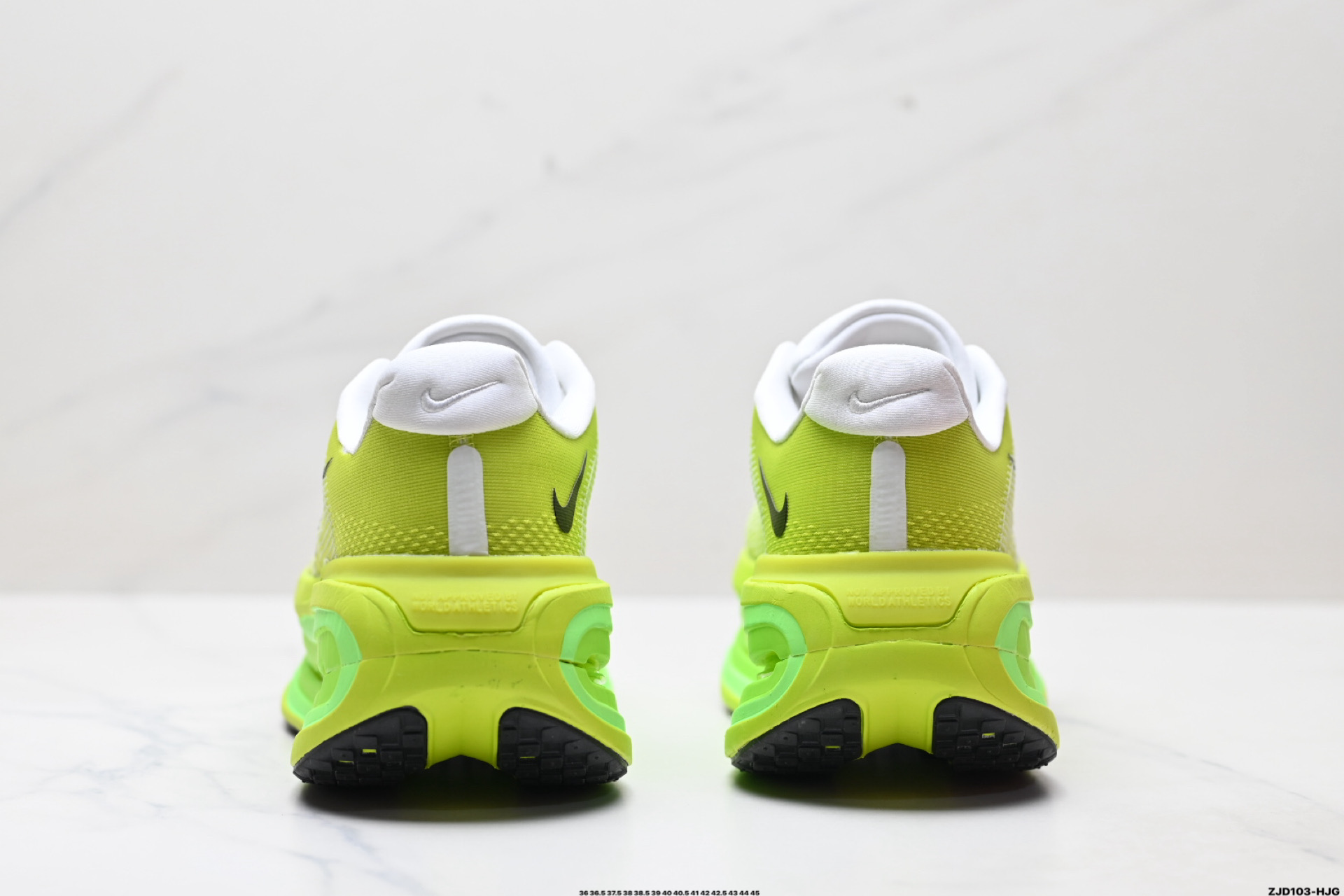 250 Nike VOMERO PREMIUM 耐克 舒适减震防滑 低帮跑步鞋 HQ2050-558-Chinese UA Cheap High Quatity Brand Clothes Bags handbags Sneakers wholesale wholesaler seller from China Factory suppliers Fashion Clothing Shoes best Quality Beautiful Price 250 Nike VOMERO PREMIUM 耐克 舒适减震防滑 低帮跑步鞋 HQ2050-558