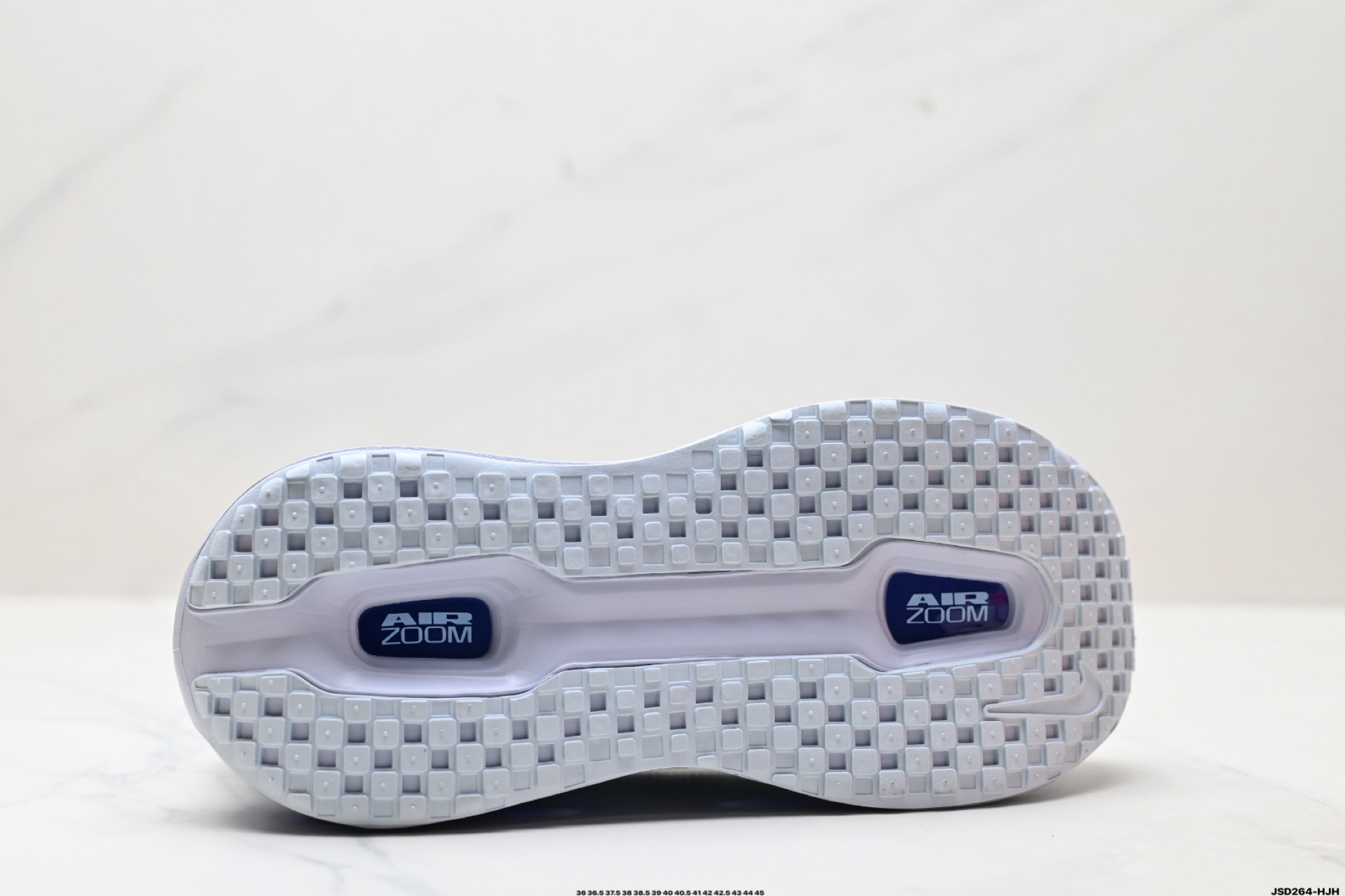 220 Nike VOMERO PREMIUM 耐克 舒适减震防滑 低帮跑步鞋 FN8453-011