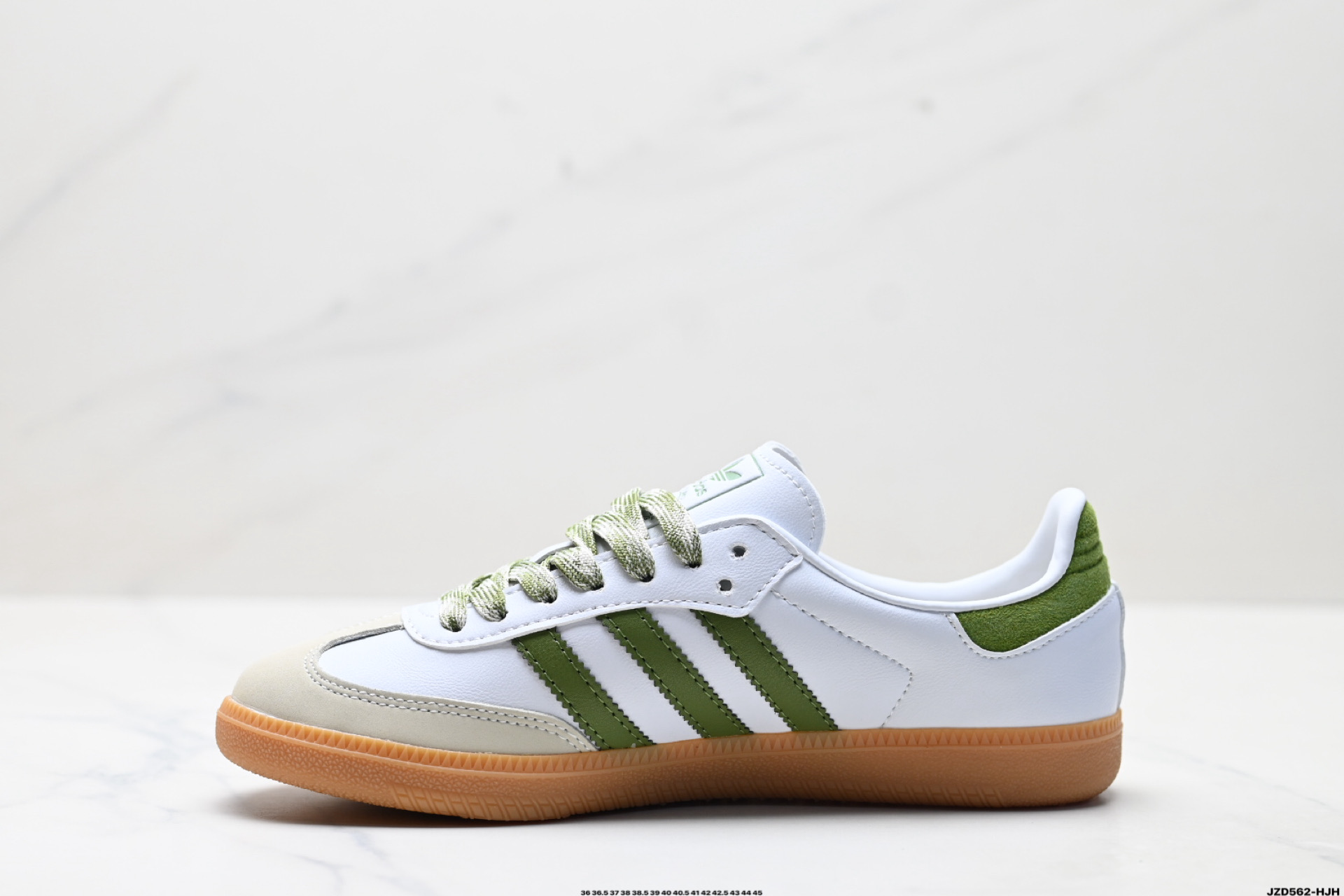 150 Adidas Originals Samba OG 桑巴舞系列 阿迪达斯 三叶草 绅士德训足球风百搭低帮休闲运动板鞋 JS1352