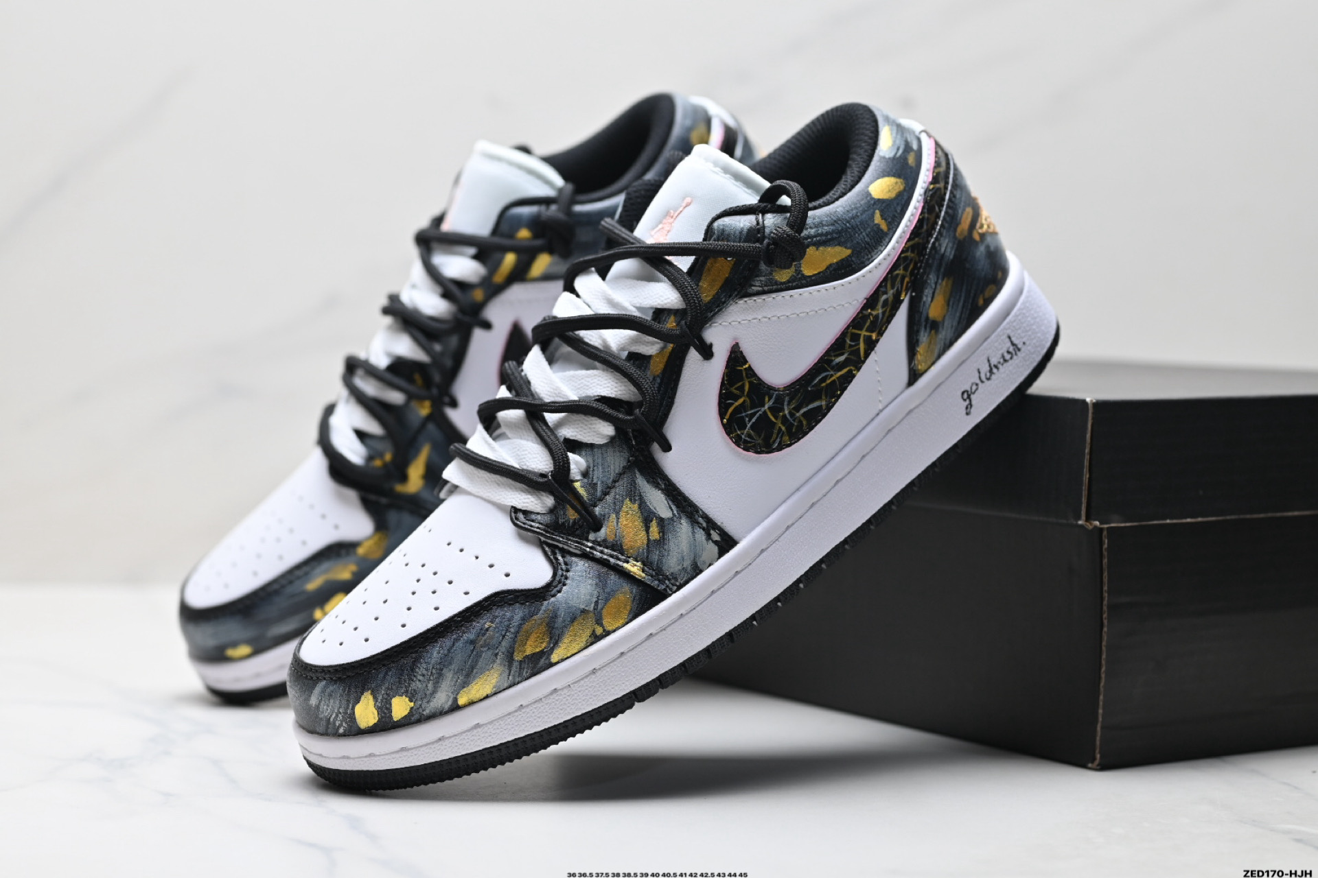 270 Nike Air Jordan 1 Low AJ1乔1低帮休闲板鞋 553558-165