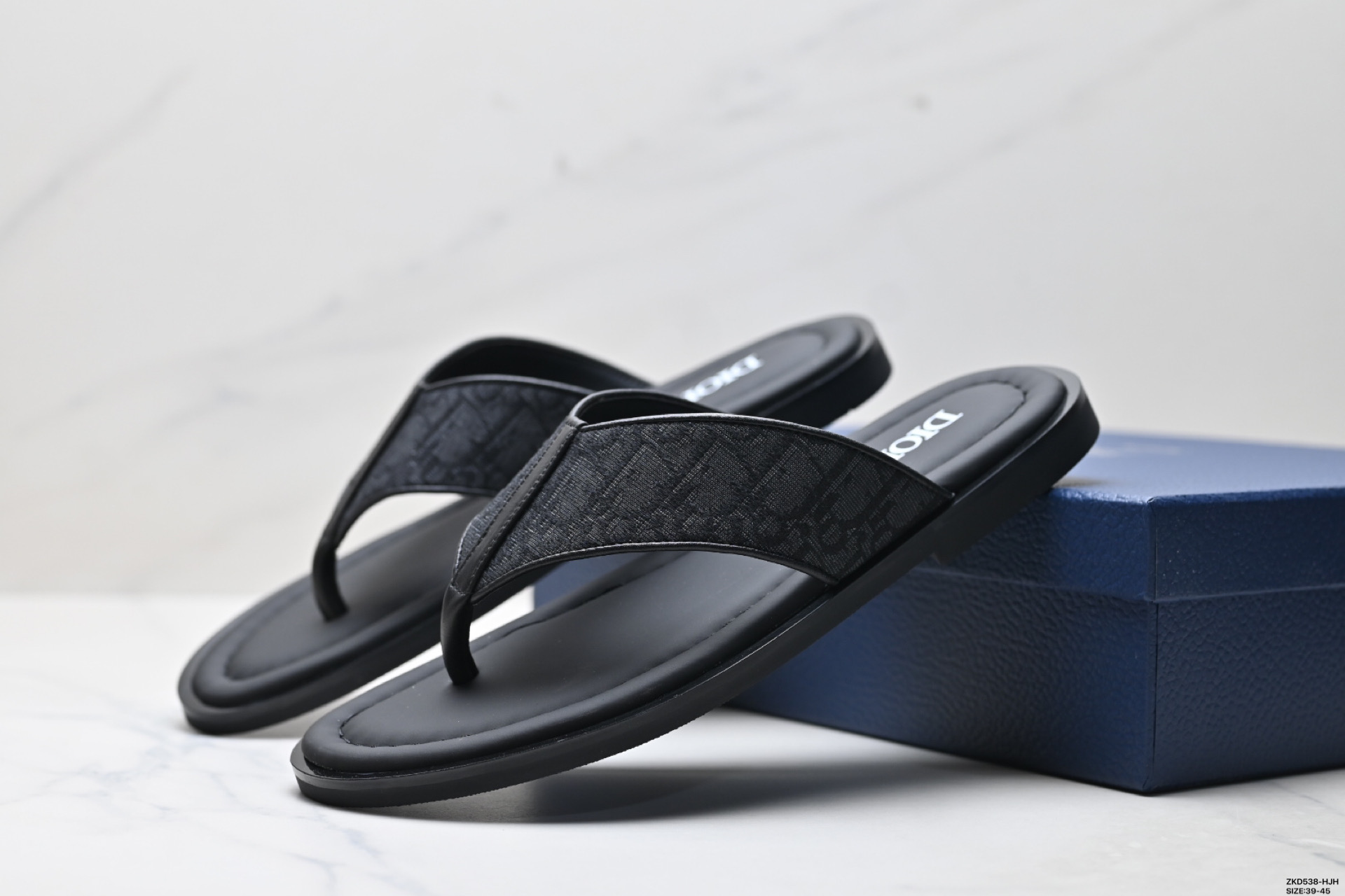 280 DIOR迪奥 Alias 经典印花 圆头套脚人字拖鞋男款-Chinese UA Cheap High Quatity Brand Clothes Bags handbags Sneakers wholesale wholesaler seller from China Factory suppliers Fashion Clothing Shoes best Quality Beautiful Price 280 DIOR迪奥 Alias 经典印花 圆头套脚人字拖鞋男款