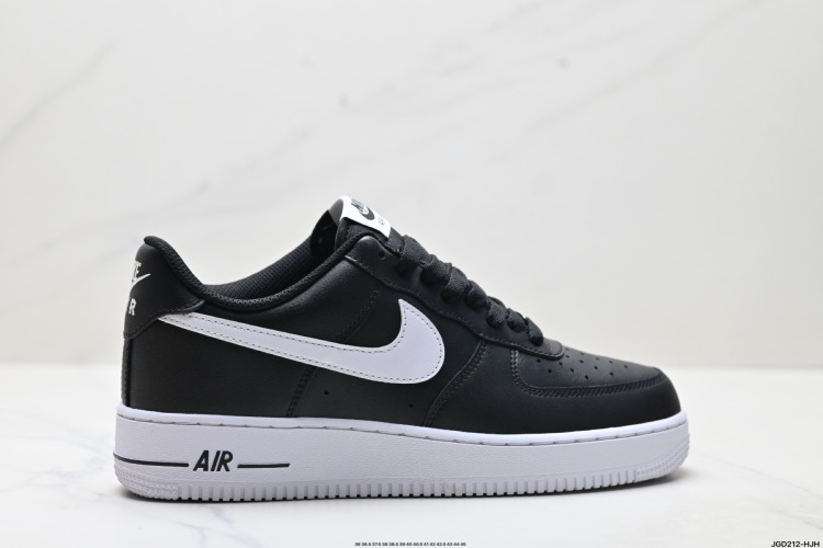 Nike Air Force 1 '07: Iconic Low-Top Sneakers for Everyday Style & Comfort 1 Nike Air Force 1 ’07: Iconic Low-Top Sneakers for Everyday Style & Comfort
