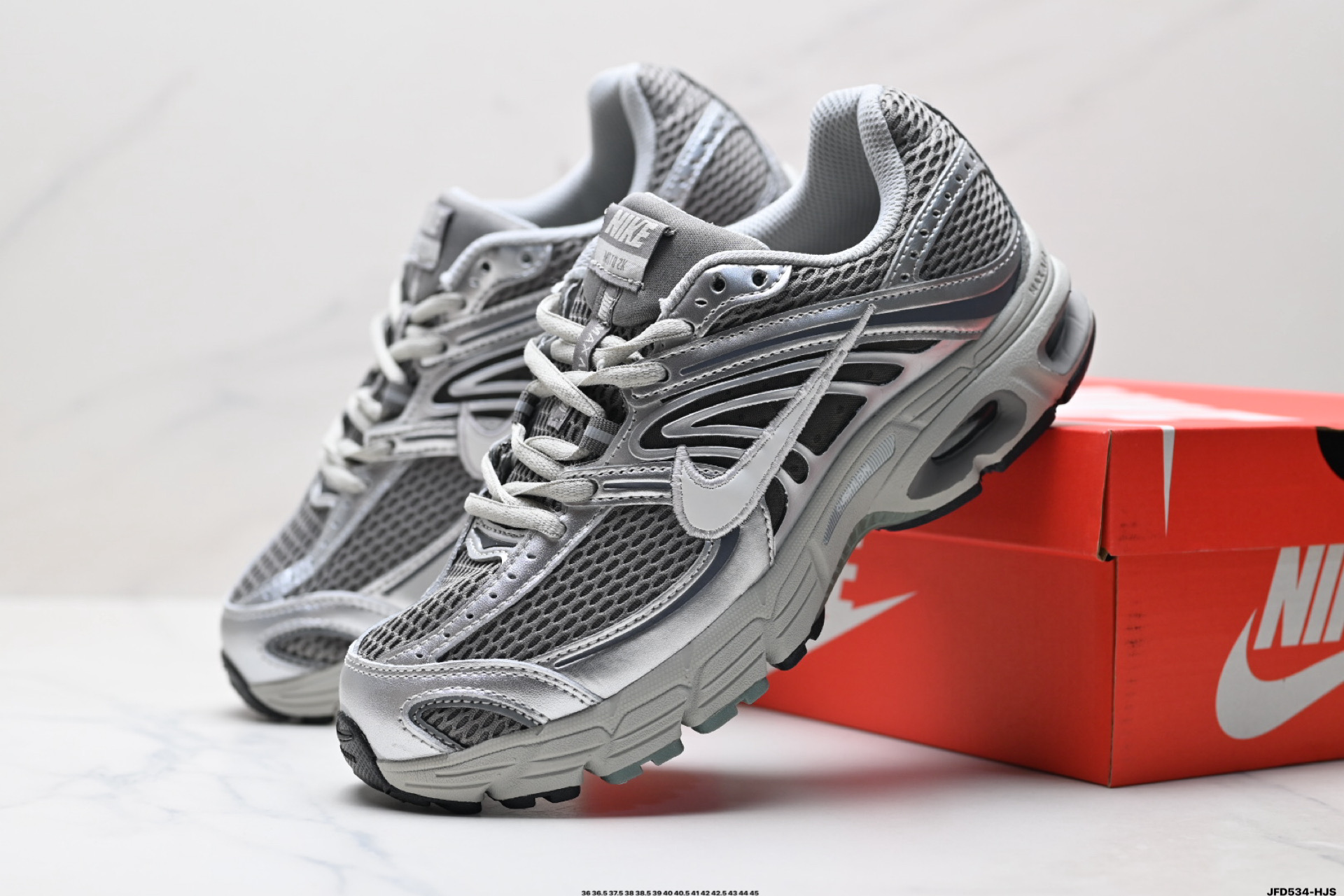 180 Nike Air Max Moto 2K 耐克 百搭舒适耐磨 低帮跑步鞋 HQ2056-206