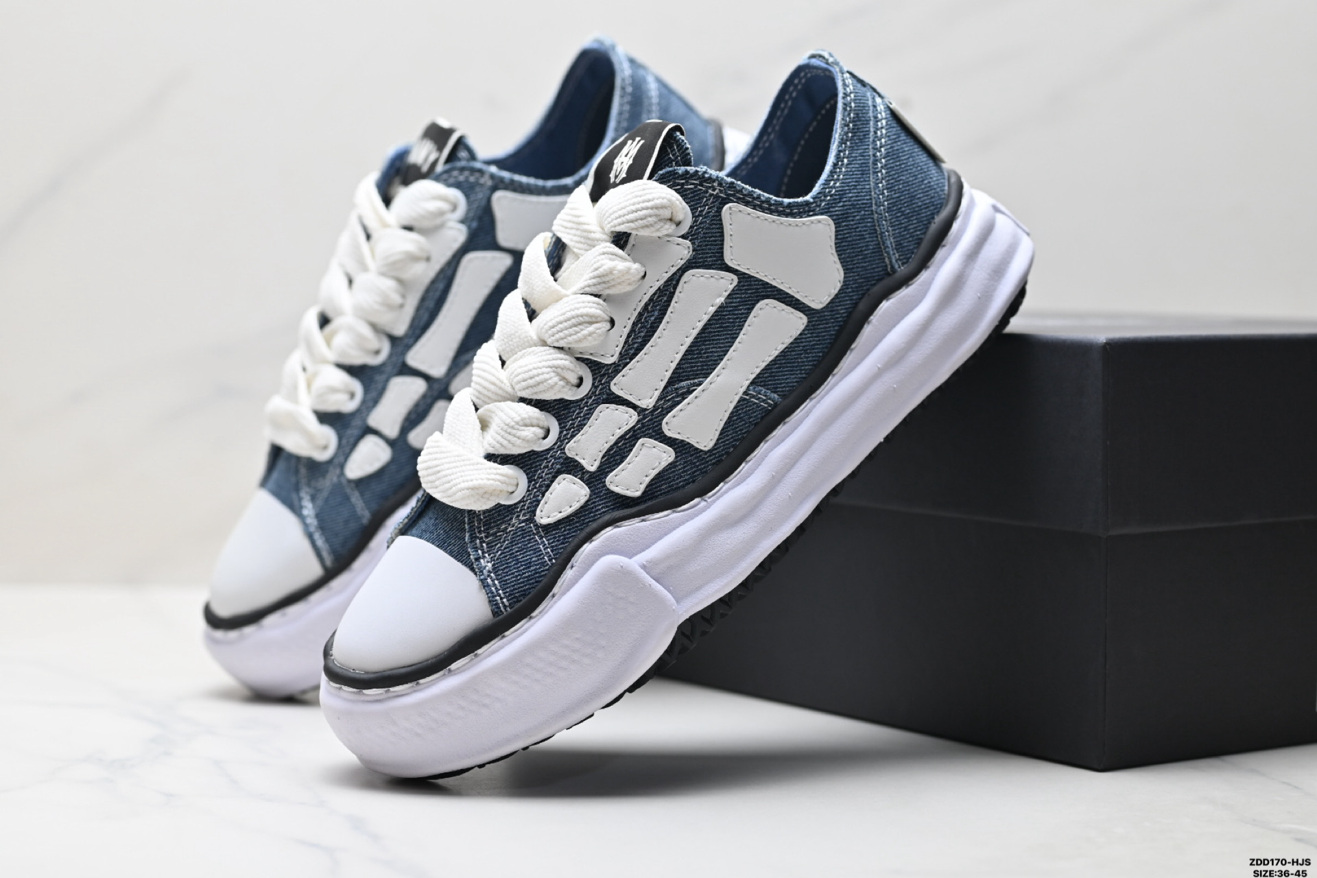 240 MIHARA YASUHIRO三原康裕 Hank 运动 低帮 MMY时尚帆布板鞋-Chinese UA Cheap High Quatity Brand Clothes Bags handbags Sneakers wholesale wholesaler seller from China Factory suppliers Fashion Clothing Shoes best Quality Beautiful Price 240 MIHARA YASUHIRO三原康裕 Hank 运动 低帮 MMY时尚帆布板鞋