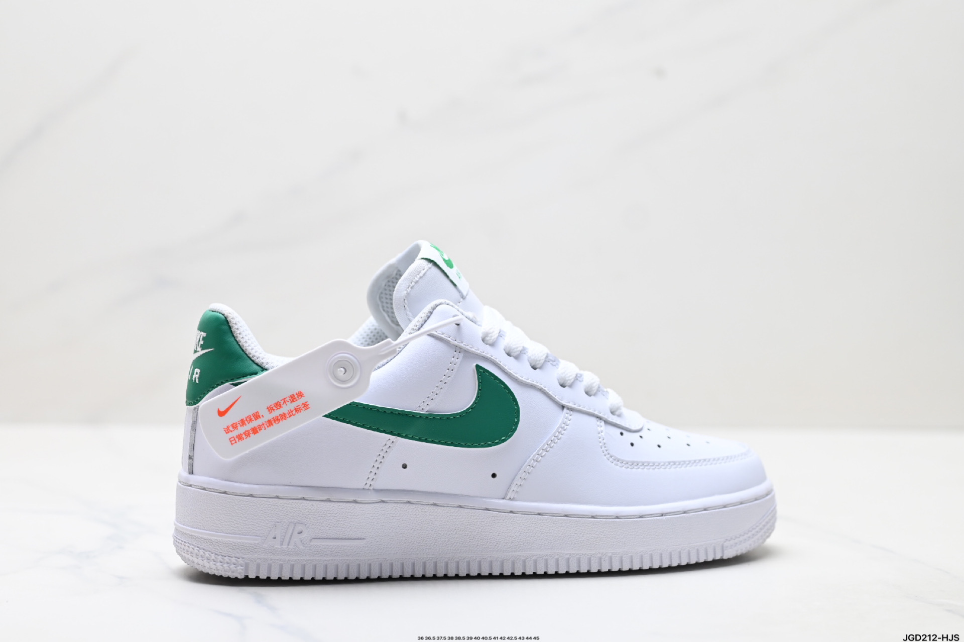 190 NIKE AIR FORCE 1‘07 FJ4146-121-Chinese  UA Cheap High Quatity Brand  Clothes Bags handbags Sneakers wholesale wholesaler seller from China Factory suppliers Fashion Clothing  Shoes best Quality Beautiful Price  190 NIKE AIR FORCE 1‘07 FJ4146-121