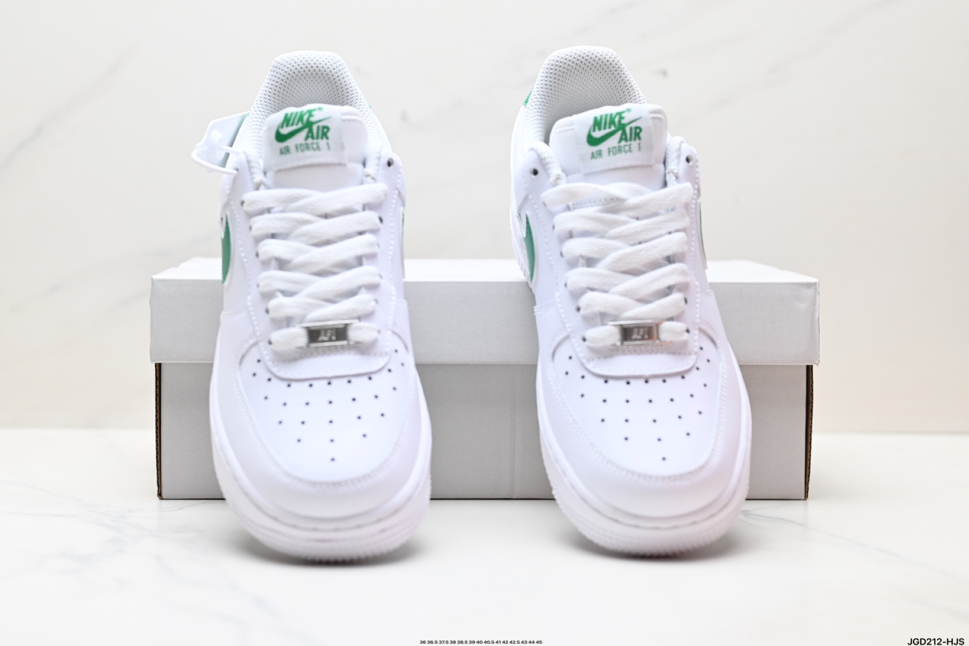 190 NIKE AIR FORCE 1‘07 FJ4146-121-Chinese  UA Cheap High Quatity Brand  Clothes Bags handbags Sneakers wholesale wholesaler seller from China Factory suppliers Fashion Clothing  Shoes best Quality Beautiful Price  190 NIKE AIR FORCE 1‘07 FJ4146-121