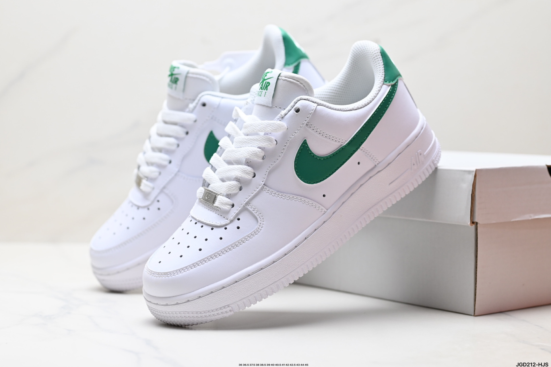 190 NIKE AIR FORCE 1‘07 FJ4146-121-Chinese  UA Cheap High Quatity Brand  Clothes Bags handbags Sneakers wholesale wholesaler seller from China Factory suppliers Fashion Clothing  Shoes best Quality Beautiful Price  190 NIKE AIR FORCE 1‘07 FJ4146-121