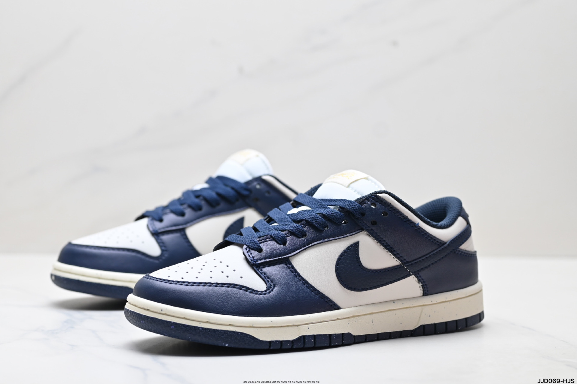 Nike Dunk Low Retro: Estilo Clásico y Comodidad para el Día a Día 5 i1752771164677 5370 0 3
