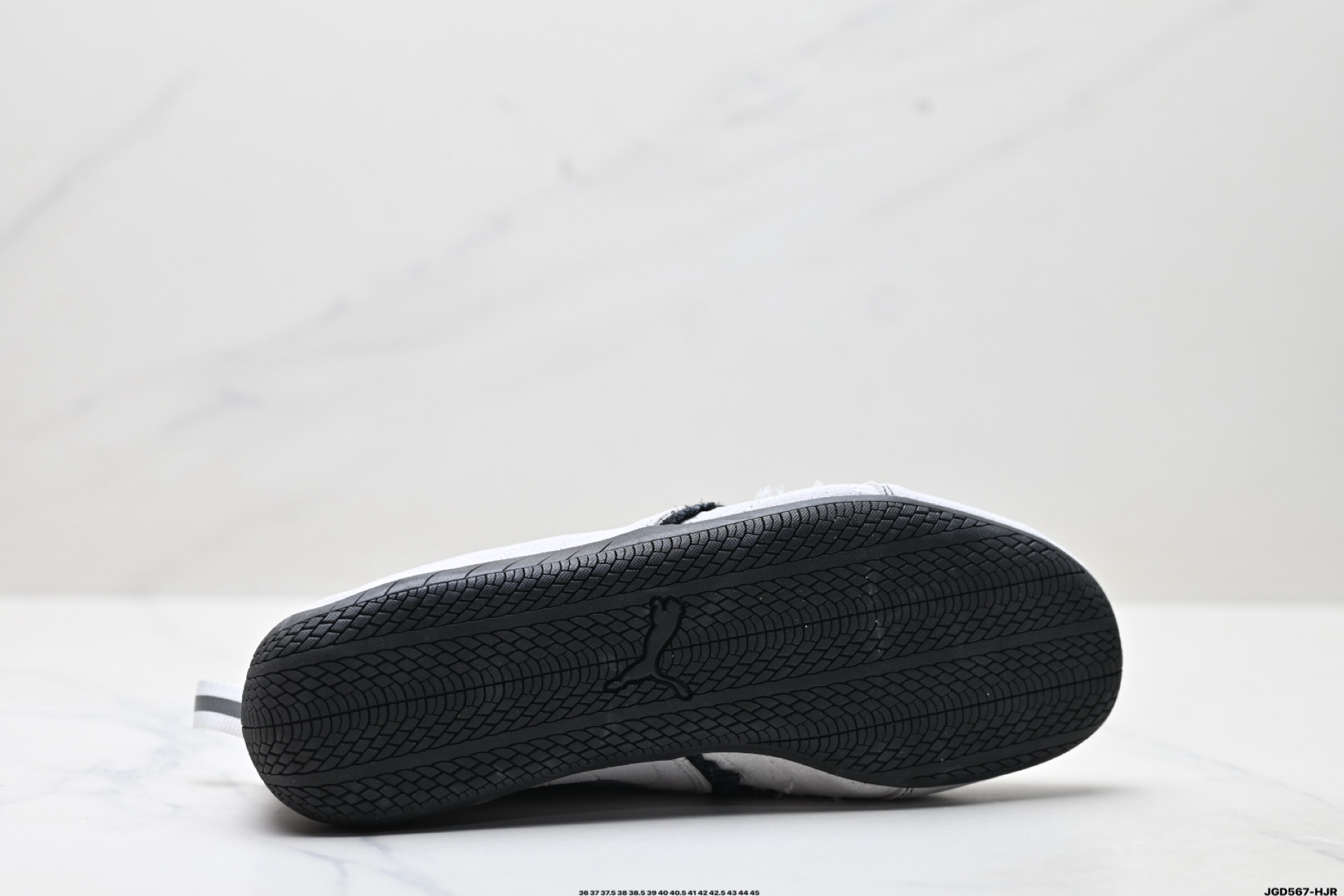 190 PUMA 彪马 x Balenciaga巴黎世家 Speedcat 系列 薄底鞋 牛皮绒面革 圆头做旧磨损 低帮 生活休闲鞋 406519-01