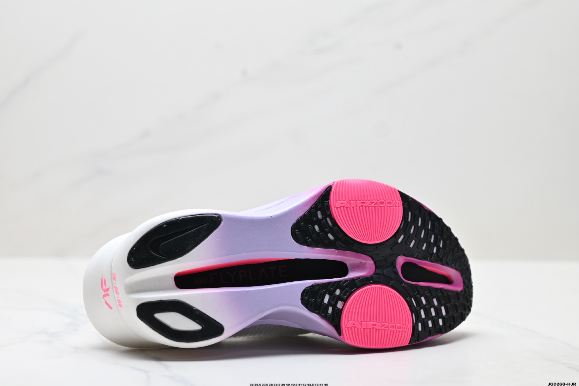 💰190
公司级✅新品发布 Nike Air Zoom Alphafly NEXT%3 PROTO整体采用前作的设计语言，并且对后者的细节进行升级，马拉松和长距离路跑的性能极限设计而生。
货号:FD8311-100
尺码:36 36.5 37.5 38 38.5 39 40 40.5 41 42 42.5 43 44 45
ID:JGD268-HJR