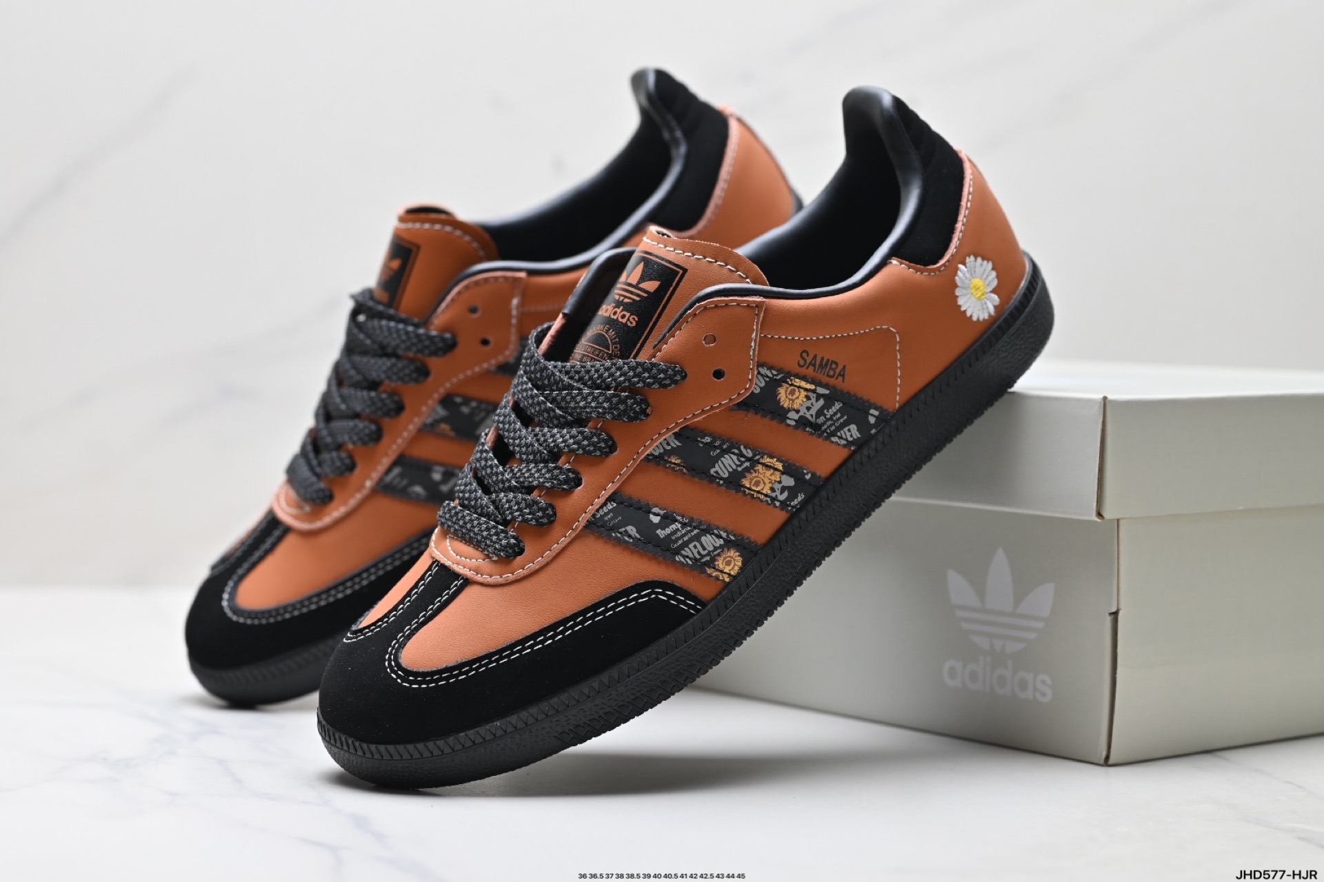 200 Adidas Originals Samba OG ‘DIY’桑巴舞系列 阿迪达斯 三叶草绅士德训足球风百搭低帮休闲运动板鞋 XR0008-Chinese UA Cheap High Quatity Brand Clothes Bags handbags Sneakers wholesale wholesaler seller from China Factory suppliers Fashion Clothing Shoes best Quality Beautiful Price 200 Adidas Originals Samba OG ‘DIY’桑巴舞系列 阿迪达斯 三叶草绅士德训足球风百搭低帮休闲运动板鞋 XR0008