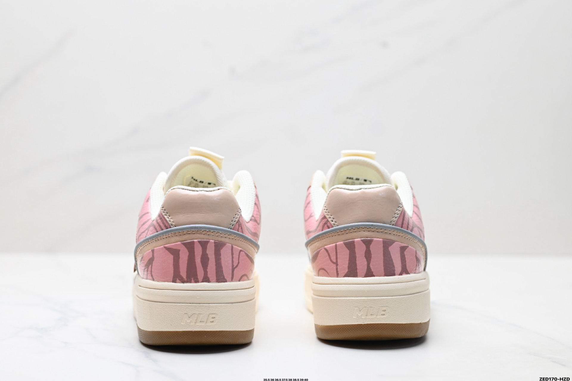 270 MLB Chunky Liner PU ‘DIY定制’ 简约时尚 百搭 包裹性保暖防滑防水减震 低帮 板鞋 3ASXCA12N-Chinese UA Cheap High Quatity Brand Clothes Bags handbags Sneakers wholesale wholesaler seller from China Factory suppliers Fashion Clothing Shoes best Quality Beautiful Price 270 MLB Chunky Liner PU ‘DIY定制’ 简约时尚 百搭 包裹性保暖防滑防水减震 低帮 板鞋 3ASXCA12N