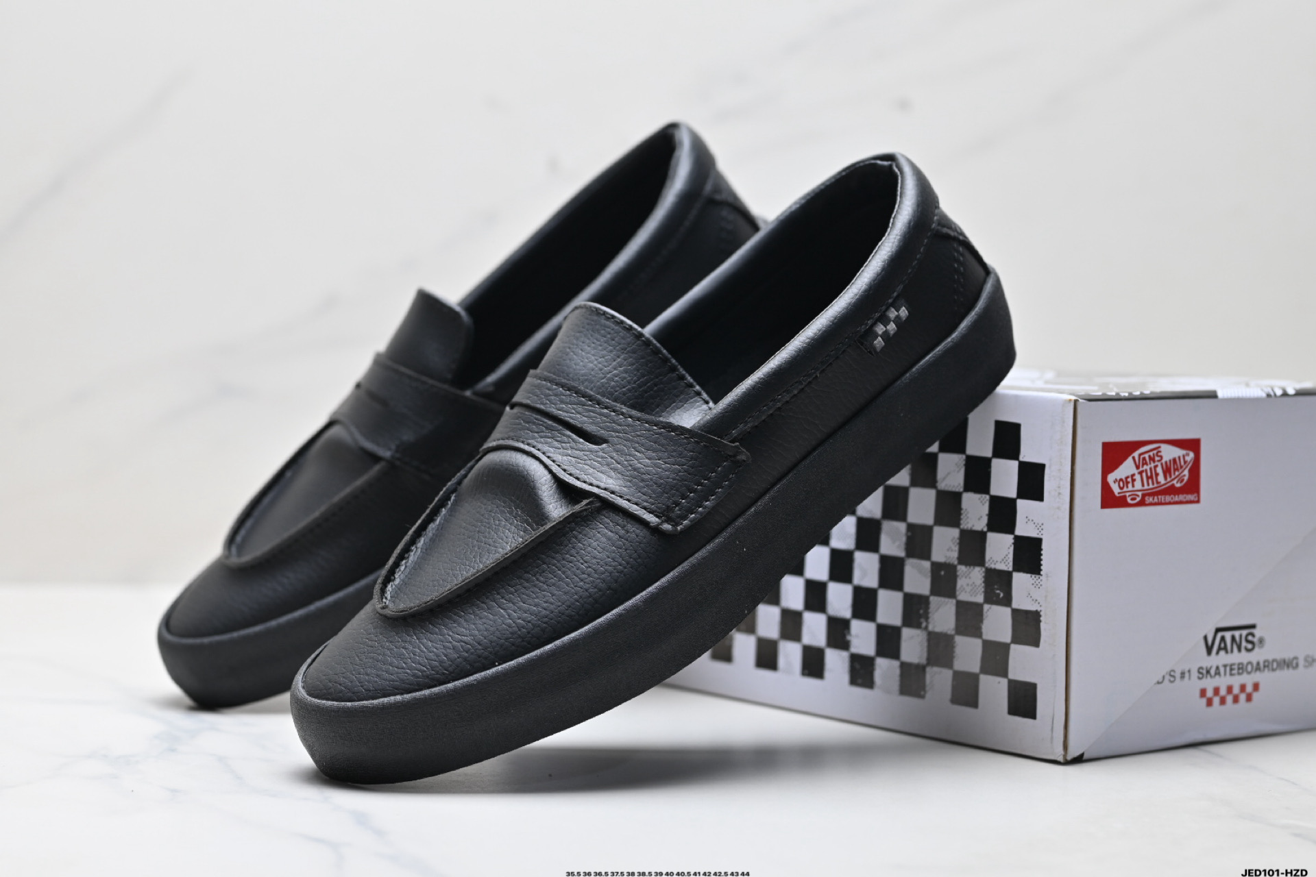 160 Vans范斯 SKATE LOAFER 舒适 平跟一脚蹬 低帮 板鞋 VNOA5DXU1C-Chinese UA Cheap High Quatity Brand Clothes Bags handbags Sneakers wholesale wholesaler seller from China Factory suppliers Fashion Clothing Shoes best Quality Beautiful Price 160 Vans范斯 SKATE LOAFER 舒适 平跟一脚蹬 低帮 板鞋 VNOA5DXU1C