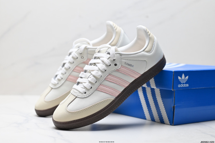 Adidas Originals Samba OG - נעלי סניקרס קז'ואל אופנתיות לנשים 1 Adidas Originals Samba OG – נעלי סניקרס קז’ואל אופנתיות לנשים