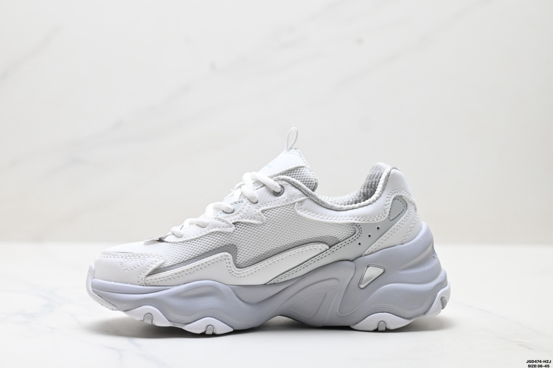 💰190
公司级✅Skechers斯凯奇 D'Lites 糯米熊舒适柔软时尚百搭 低帮老爹鞋
货号:150524
尺码:36-45
ID:JGD474-HZJ