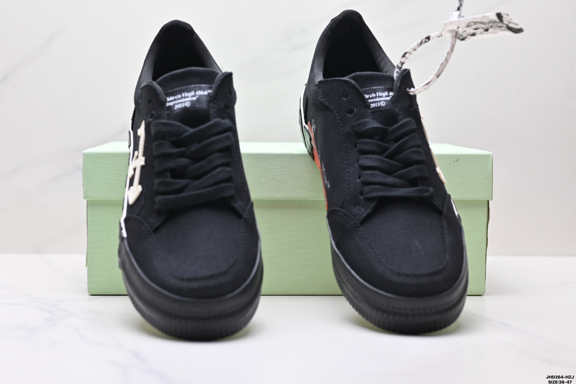 200 OFF-WHITE Vulcanized Striped Low Top 潮流 低帮时尚板鞋-Chinese UA Cheap High Quatity Brand Clothes Bags handbags Sneakers wholesale wholesaler seller from China Factory suppliers Fashion Clothing Shoes best Quality Beautiful Price 200 OFF-WHITE Vulcanized Striped Low Top 潮流 低帮时尚板鞋