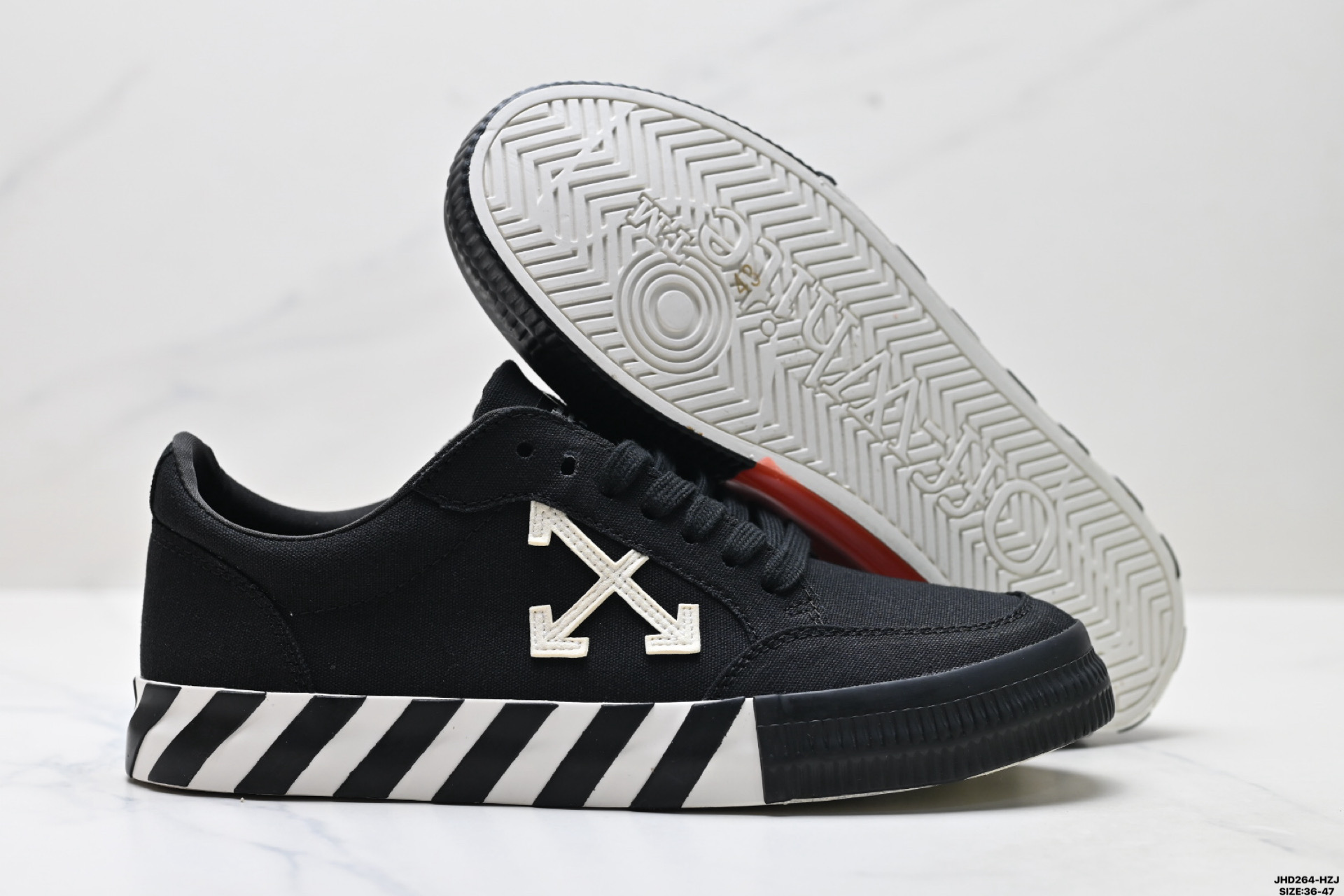200 OFF-WHITE Vulcanized Striped Low Top 潮流 低帮时尚板鞋-Chinese UA Cheap High Quatity Brand Clothes Bags handbags Sneakers wholesale wholesaler seller from China Factory suppliers Fashion Clothing Shoes best Quality Beautiful Price 200 OFF-WHITE Vulcanized Striped Low Top 潮流 低帮时尚板鞋