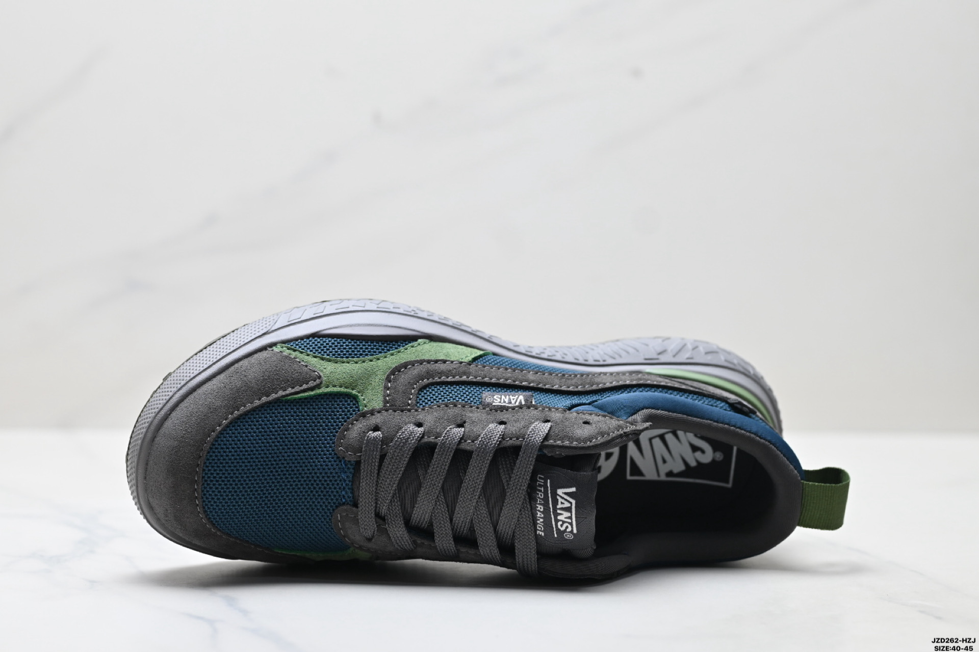 Vans范斯 MTE ULTRARANGE NEO VR3 舒适 低帮 生活休闲鞋 VNO0OCWEBHT