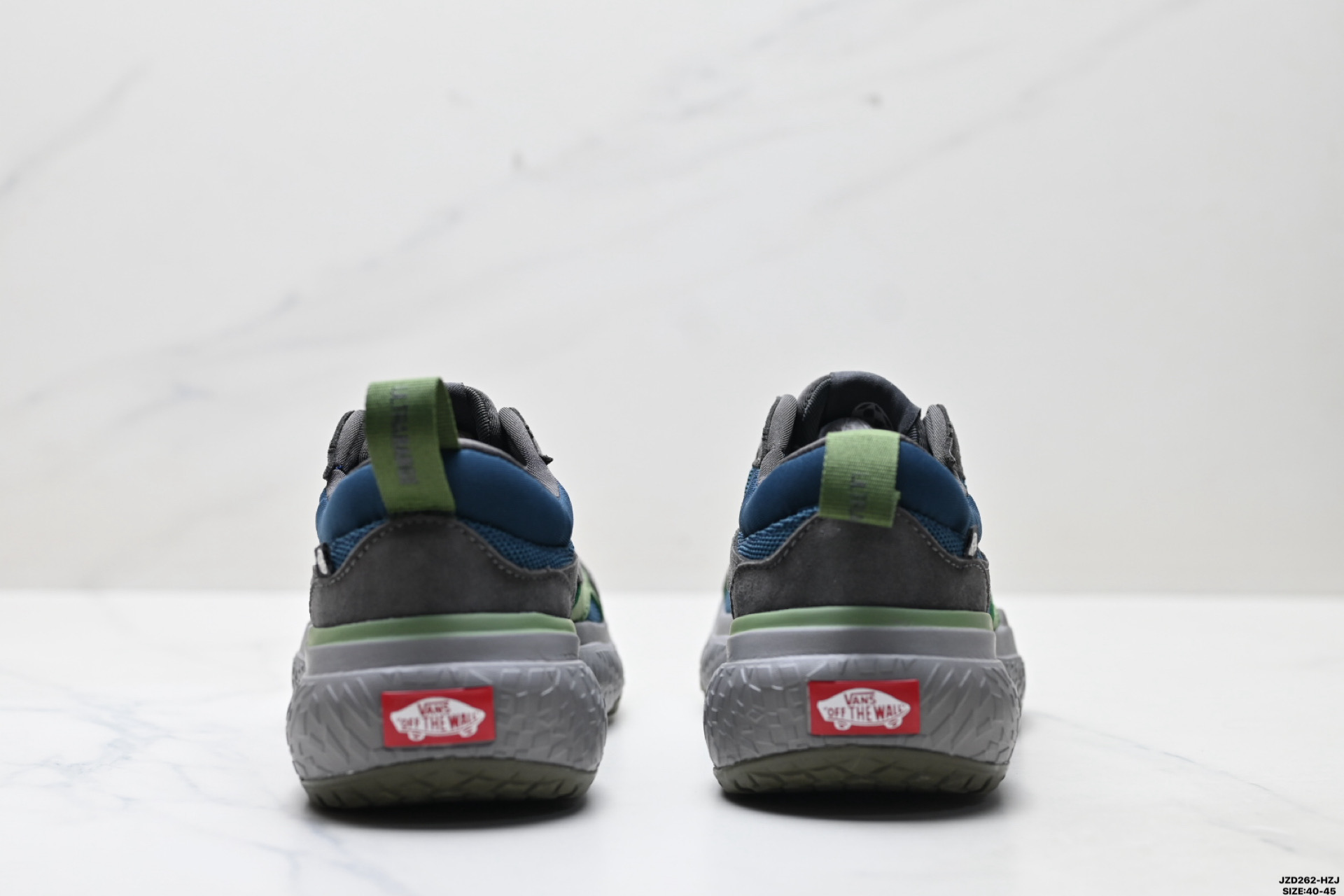 Vans范斯 MTE ULTRARANGE NEO VR3 舒适 低帮 生活休闲鞋 VNO0OCWEBHT