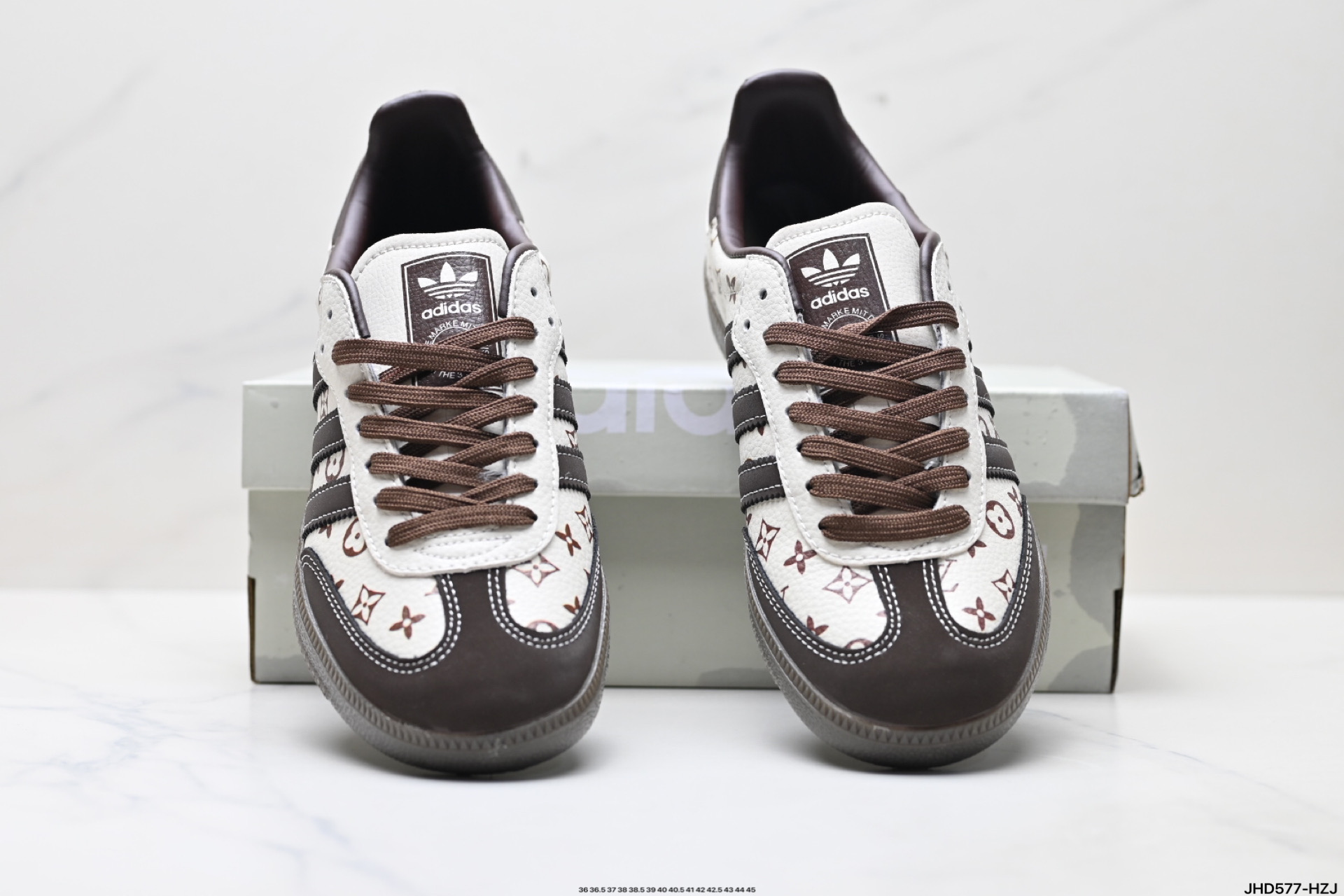 200 AdidOriginals Samba OG ‘DIY’桑巴舞系列 阿迪达斯 三叶草绅士德训足球风百搭低帮休闲运动板鞋 DX0010-Chinese UA Cheap High Quatity Brand Clothes Bags handbags Sneakers wholesale wholesaler seller from China Factory suppliers Fashion Clothing Shoes best Quality Beautiful Price 200 AdidOriginals Samba OG ‘DIY’桑巴舞系列 阿迪达斯 三叶草绅士德训足球风百搭低帮休闲运动板鞋 DX0010