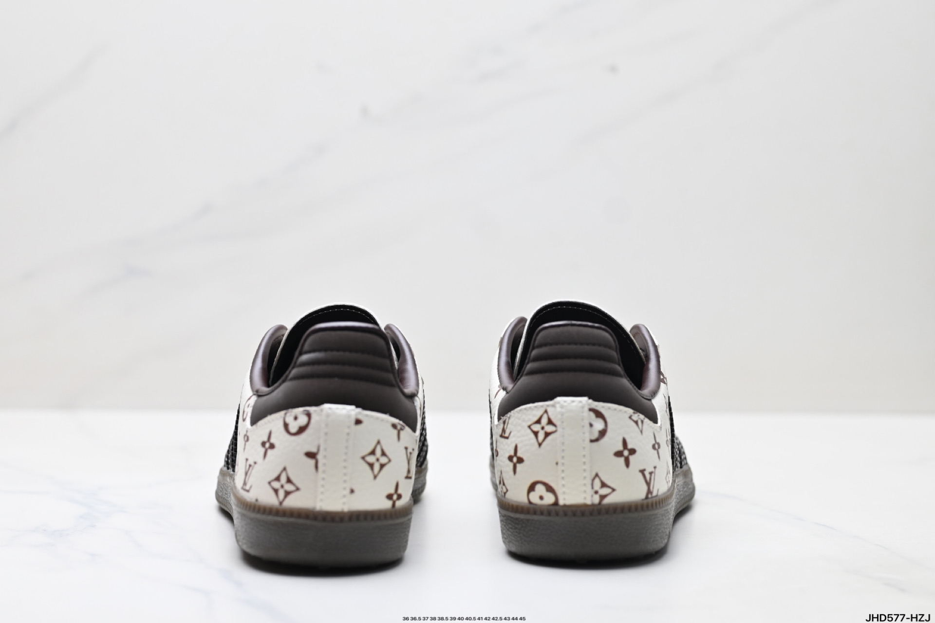 200 AdidOriginals Samba OG ‘DIY’桑巴舞系列 阿迪达斯 三叶草绅士德训足球风百搭低帮休闲运动板鞋 DX0010-Chinese UA Cheap High Quatity Brand Clothes Bags handbags Sneakers wholesale wholesaler seller from China Factory suppliers Fashion Clothing Shoes best Quality Beautiful Price 200 AdidOriginals Samba OG ‘DIY’桑巴舞系列 阿迪达斯 三叶草绅士德训足球风百搭低帮休闲运动板鞋 DX0010