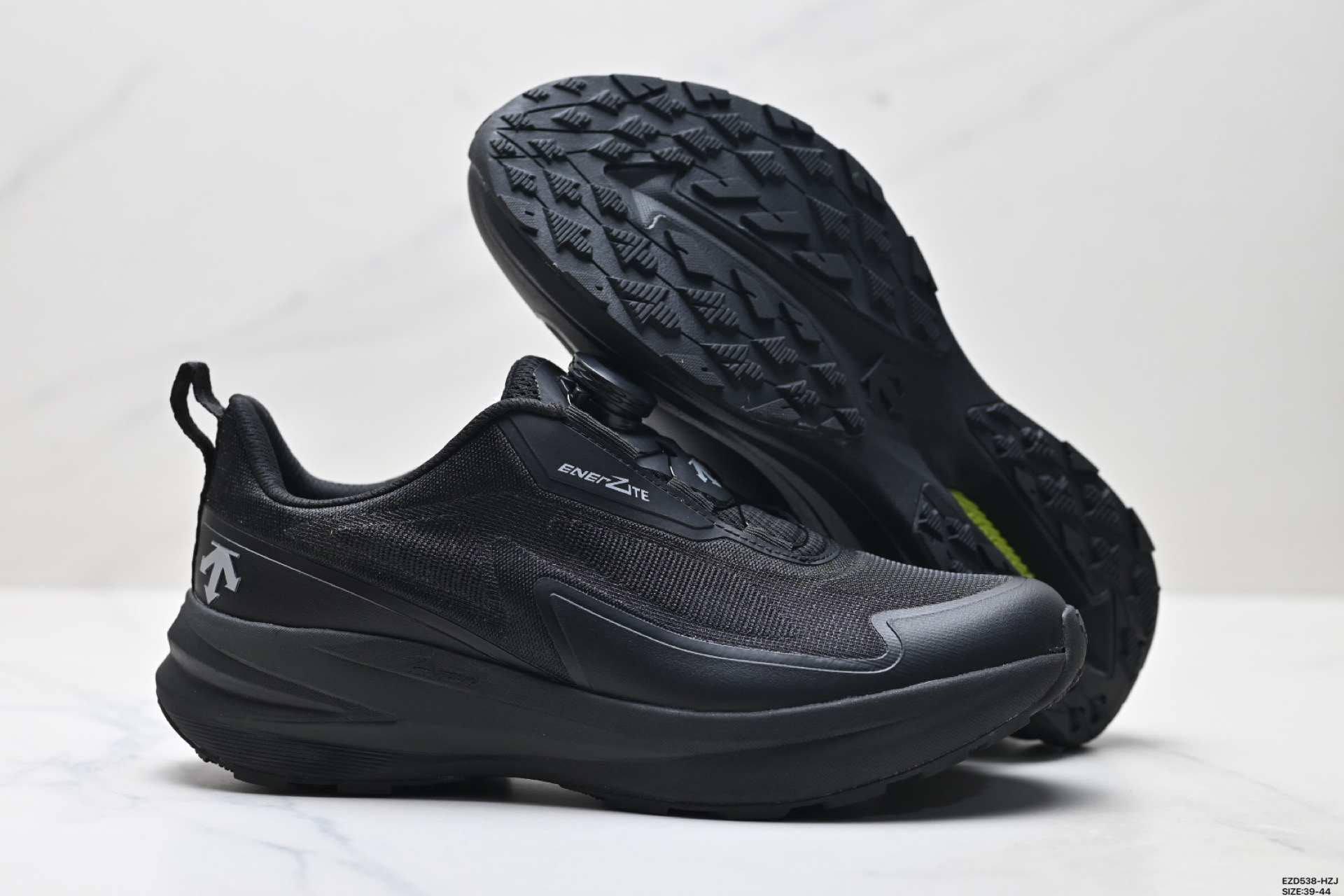 380 迪桑特DESCENTE LAVITATE WIRE 3.0 舒适百搭防滑耐磨 低帮 休闲跑步鞋 D5331RRN08-Chinese UA Cheap High Quatity Brand Clothes Bags handbags Sneakers wholesale wholesaler seller from China Factory suppliers Fashion Clothing Shoes best Quality Beautiful Price 380 迪桑特DESCENTE LAVITATE WIRE 3.0 舒适百搭防滑耐磨 低帮 休闲跑步鞋 D5331RRN08