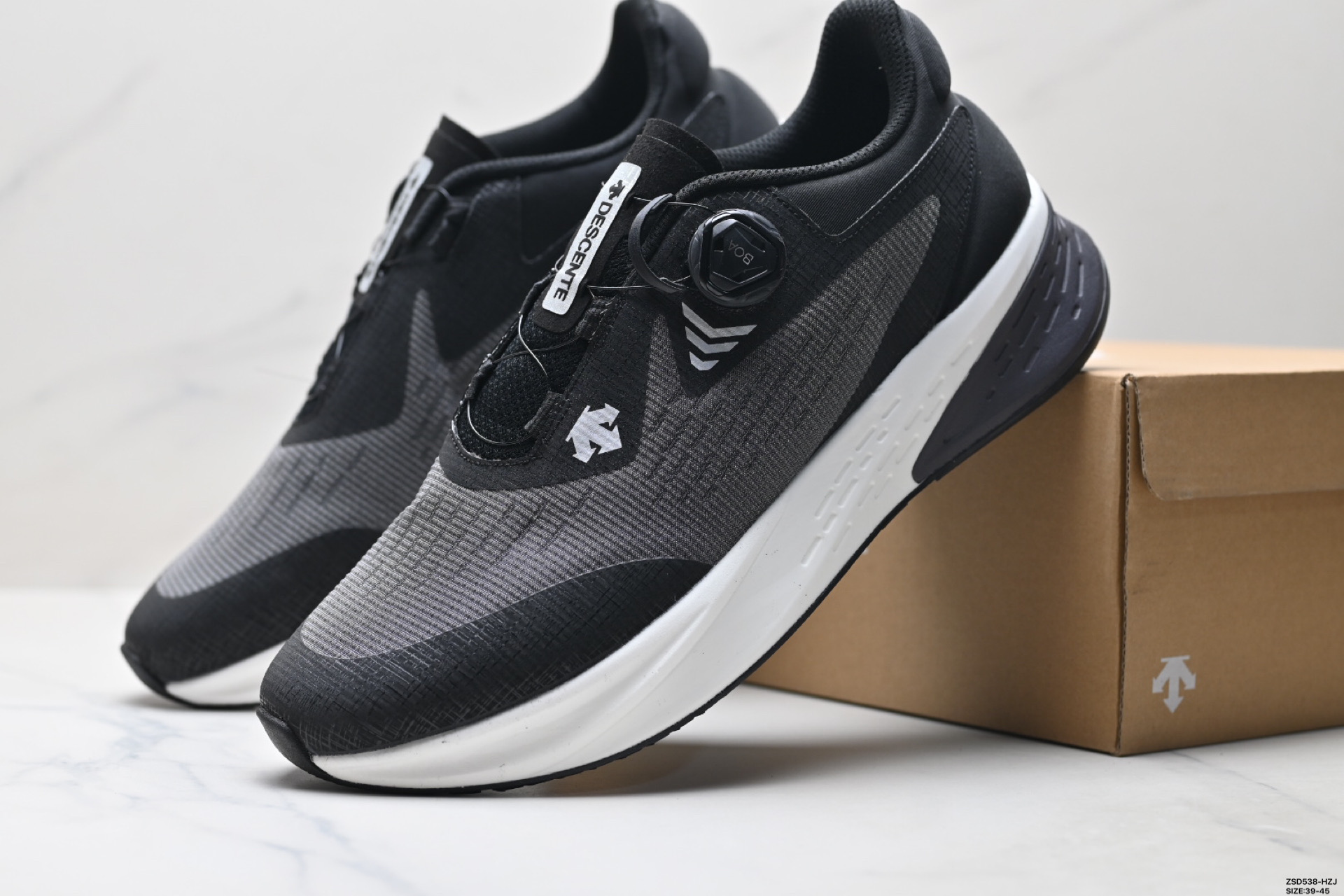 330 迪桑特PRIMER GTX 都市通勤 GORE-TEX 时尚舒适 防滑耐磨 时尚休闲运动覆盖防水男子越野跑鞋-Chinese UA Cheap High Quatity Brand Clothes Bags handbags Sneakers wholesale wholesaler seller from China Factory suppliers Fashion Clothing Shoes best Quality Beautiful Price 330 迪桑特PRIMER GTX 都市通勤 GORE-TEX 时尚舒适 防滑耐磨 时尚休闲运动覆盖防水男子越野跑鞋