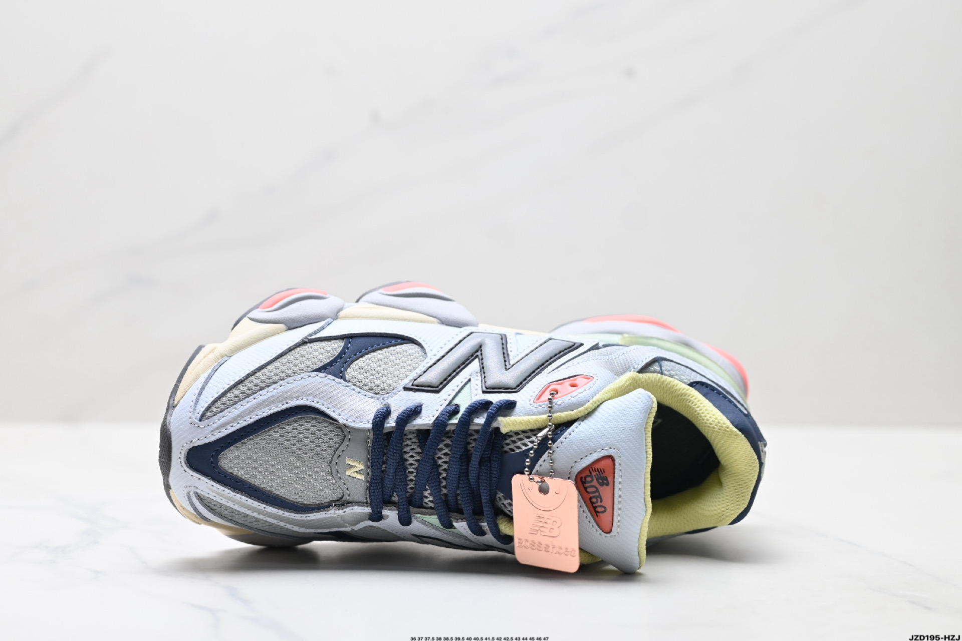 💰180
真标✅New Balance 9060系列 新百伦 复古休闲运动慢跑鞋 
货号:U9060FL
Size:36 37 37.5 38 38.5 39.5 40 40.5 41.5 42 42.5 43 44 45
ID:JZD195-HZJ