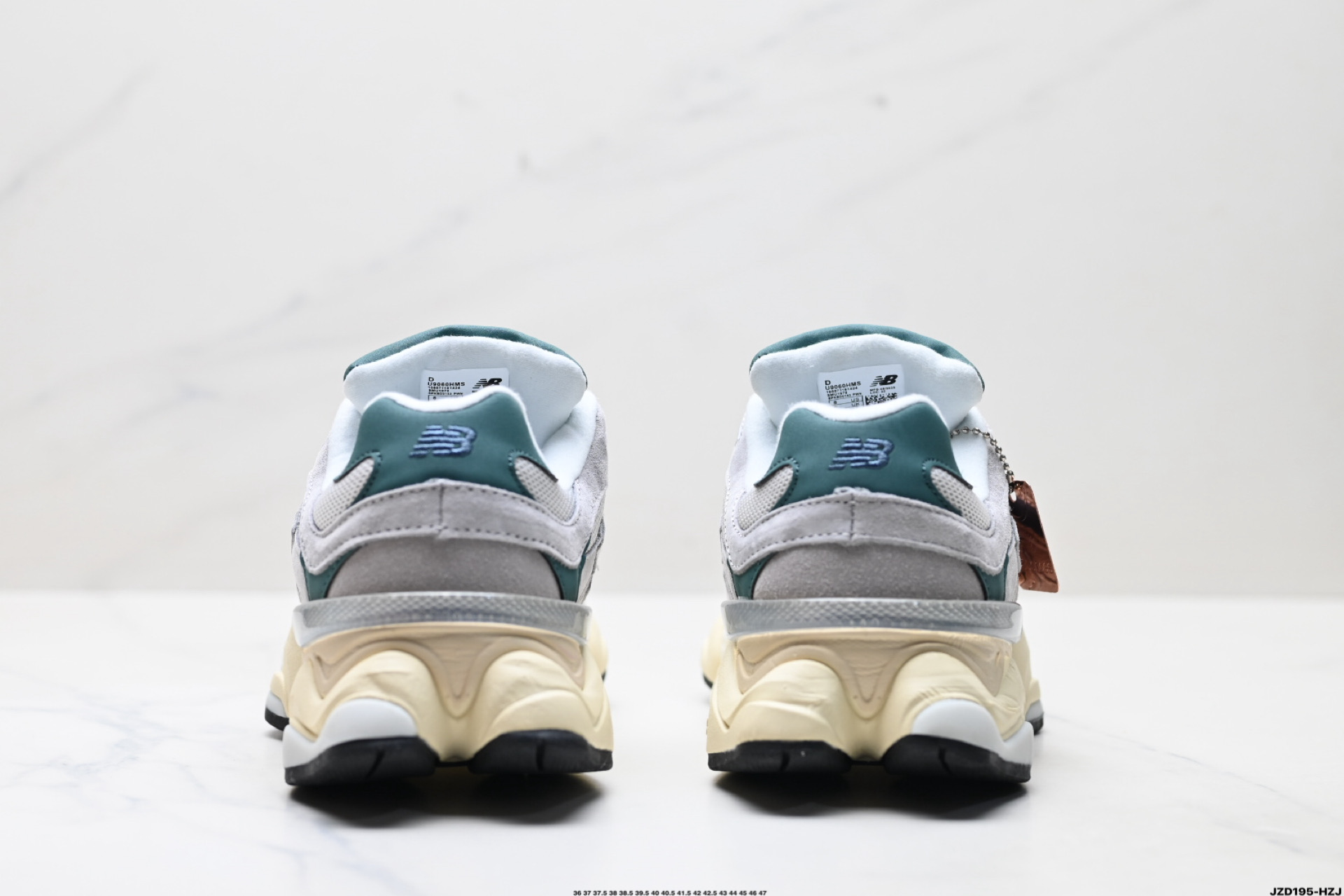 💰180
真标✅New Balance 9060系列 新百伦 复古休闲运动慢跑鞋 
货号:U9060FL
Size:36 37 37.5 38 38.5 39.5 40 40.5 41.5 42 42.5 43 44 45
ID:JZD195-HZJ