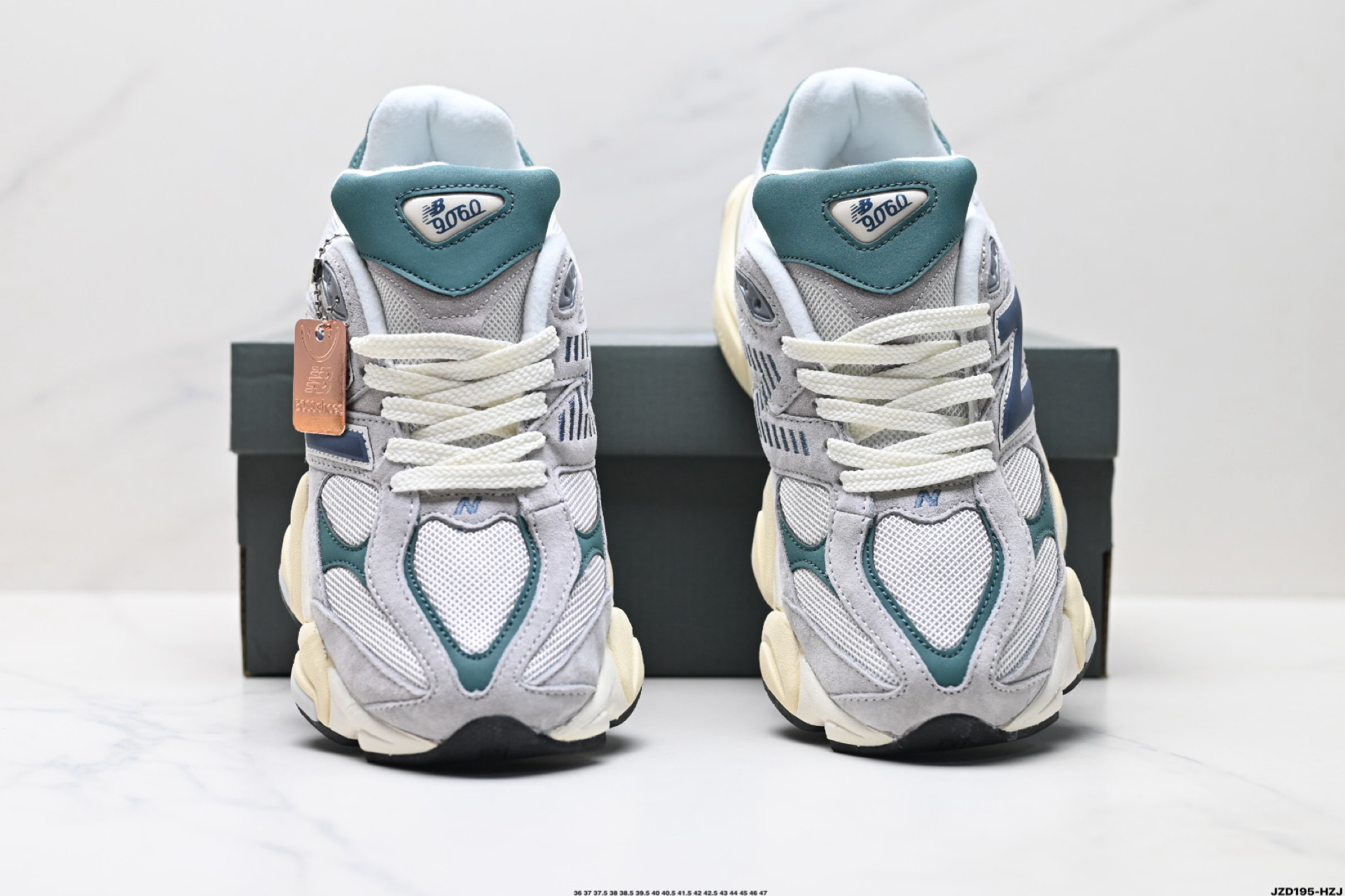 💰180
真标✅New Balance 9060系列 新百伦 复古休闲运动慢跑鞋 
货号:U9060FL
Size:36 37 37.5 38 38.5 39.5 40 40.5 41.5 42 42.5 43 44 45
ID:JZD195-HZJ