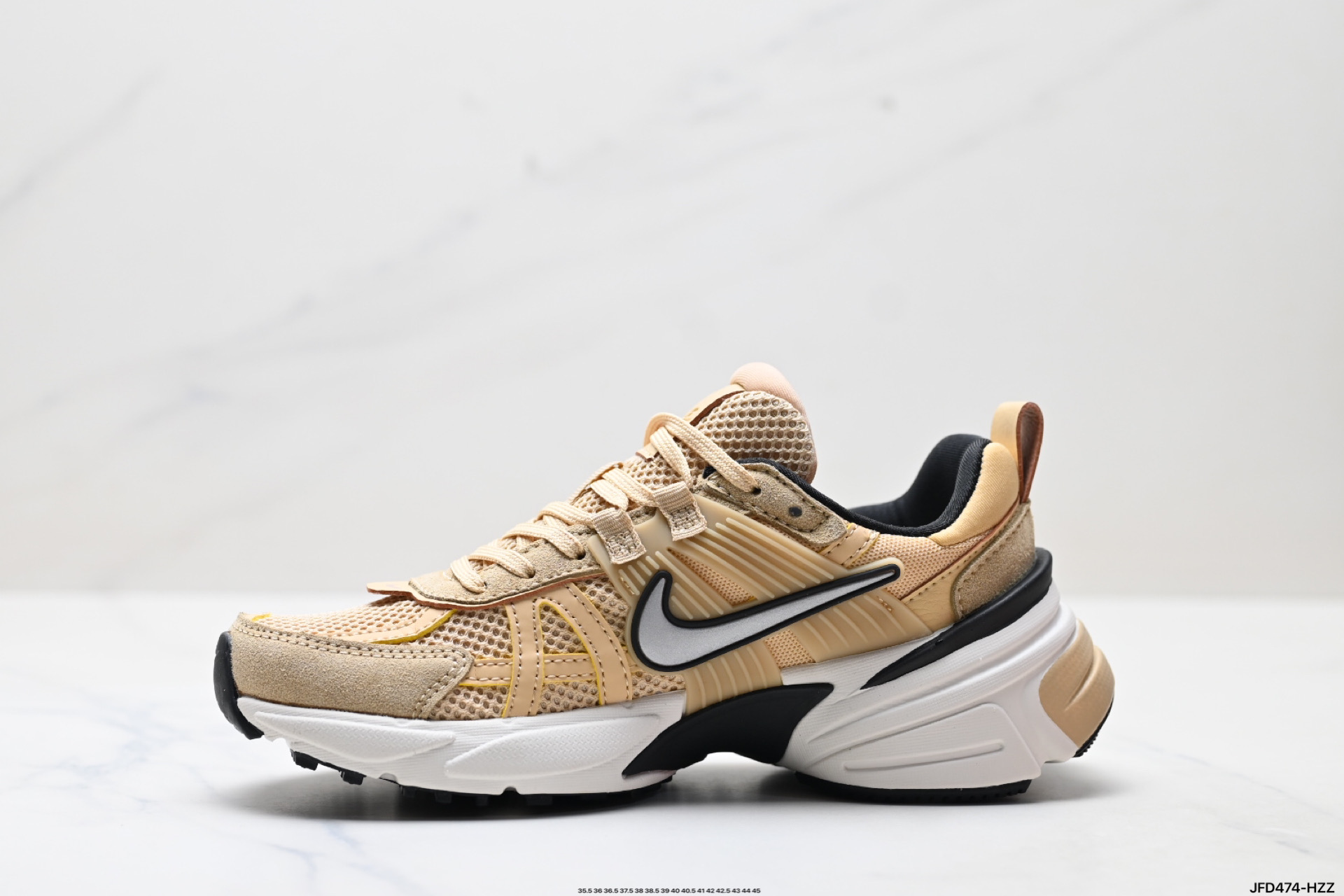 💰190
公司级✅耐克NIKE V2K RUN跑步鞋复古风潮 网面透气运动鞋 灰银紧致的鞋面材质提供良好的包裹性鞋侧 Swoosh以及鞋头部分搭配增添不少亮点的镀铬细节鞋垫上印有Bill Bowerman头像 将细节拉满中底饰有独特的做旧效果 最后搭载黑色外底凸显整双鞋的复古气质
货号:FN6703-200
尺码:35.5 36 36.5 37.5 38 38.5 39 40 40.5 41 42 42.5 43 44 45
ID:JFD474-HZZ