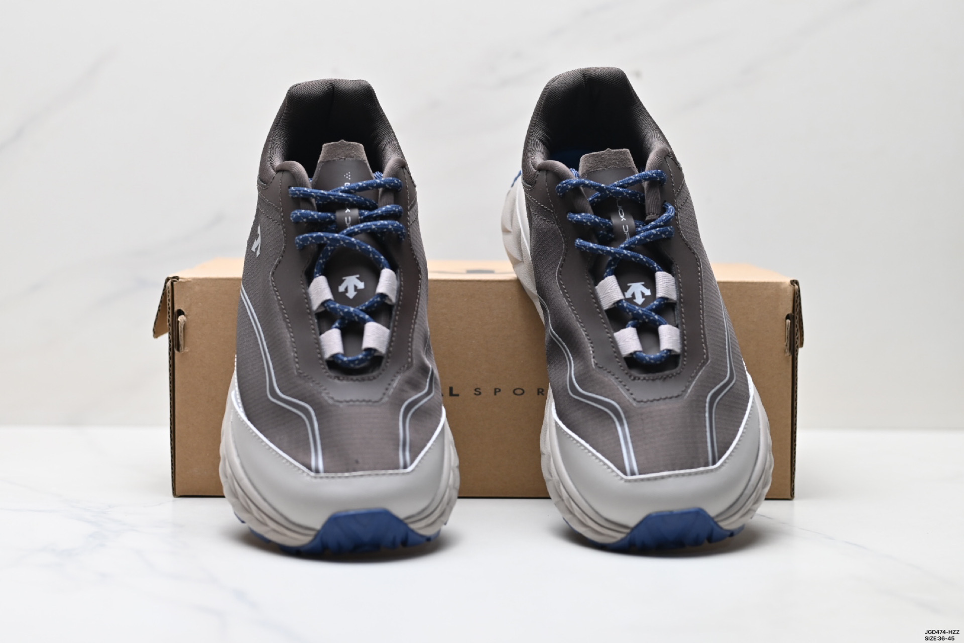 190 迪桑特DESCENTE TERRAIND 舒适柔软 防滑耐磨低帮 登山鞋 SQ323LCR92-Chinese UA Cheap High Quatity Brand Clothes Bags handbags Sneakers wholesale wholesaler seller from China Factory suppliers Fashion Clothing Shoes best Quality Beautiful Price 190 迪桑特DESCENTE TERRAIND 舒适柔软 防滑耐磨低帮 登山鞋 SQ323LCR92