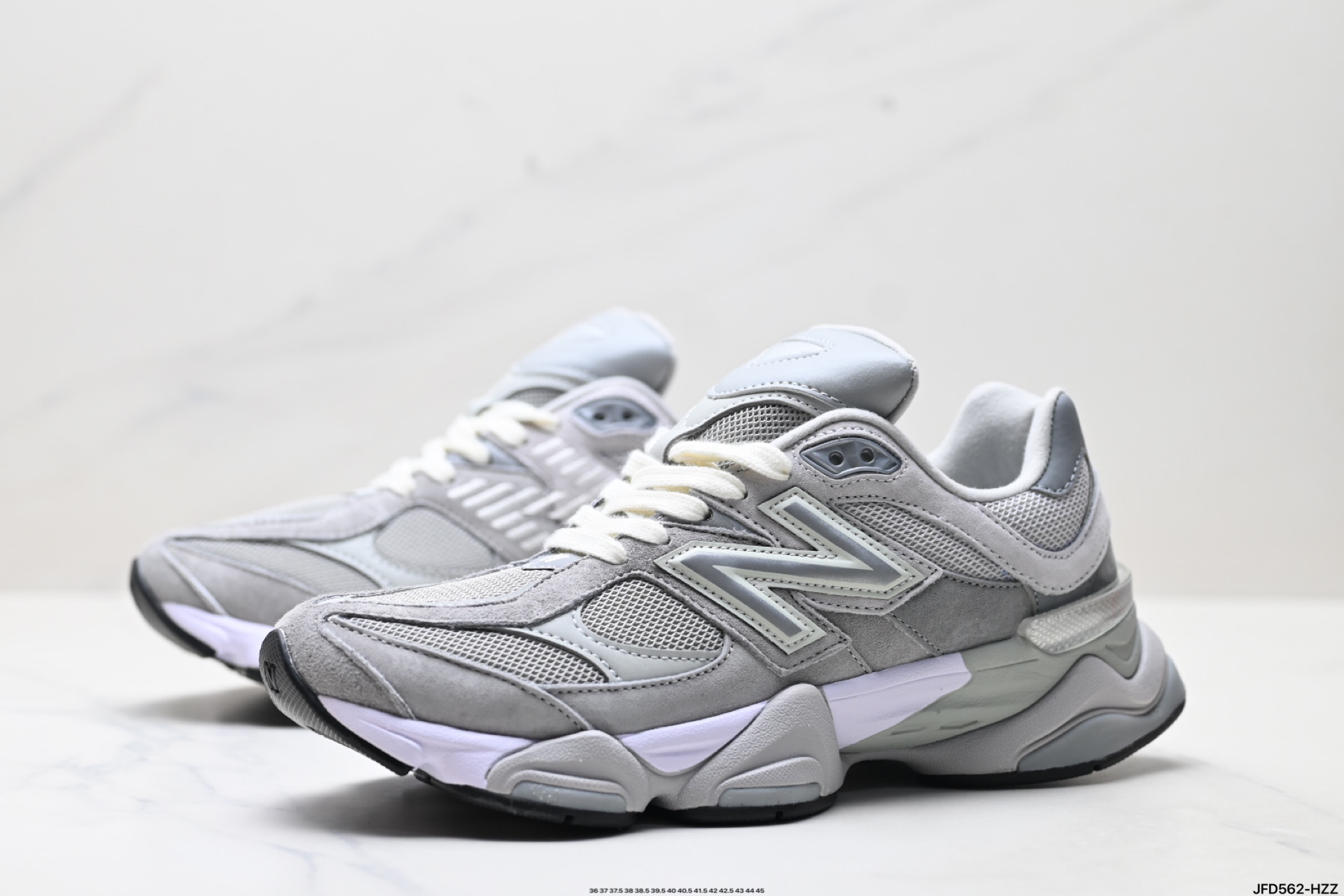 💰190
公司级✅New Balance 9060系列 新百伦 复古休闲运动慢跑鞋 
鞋面大身由空间双格及磨砂鞋面拼接而生 
采用大面积网眼以及麂皮材质覆盖鞋身 还原经典气质 搭载ABZORB避震科技 由泡沫聚酯制成 上脚可以有效减少由鞋底反弹对身体及双腿的冲击力
货号:U9060JMR
Size:36 37 37.5 38 38.5 39.5 40 40.5 41.5 42 42.5 43 44 45
ID:JFD562-HZZ